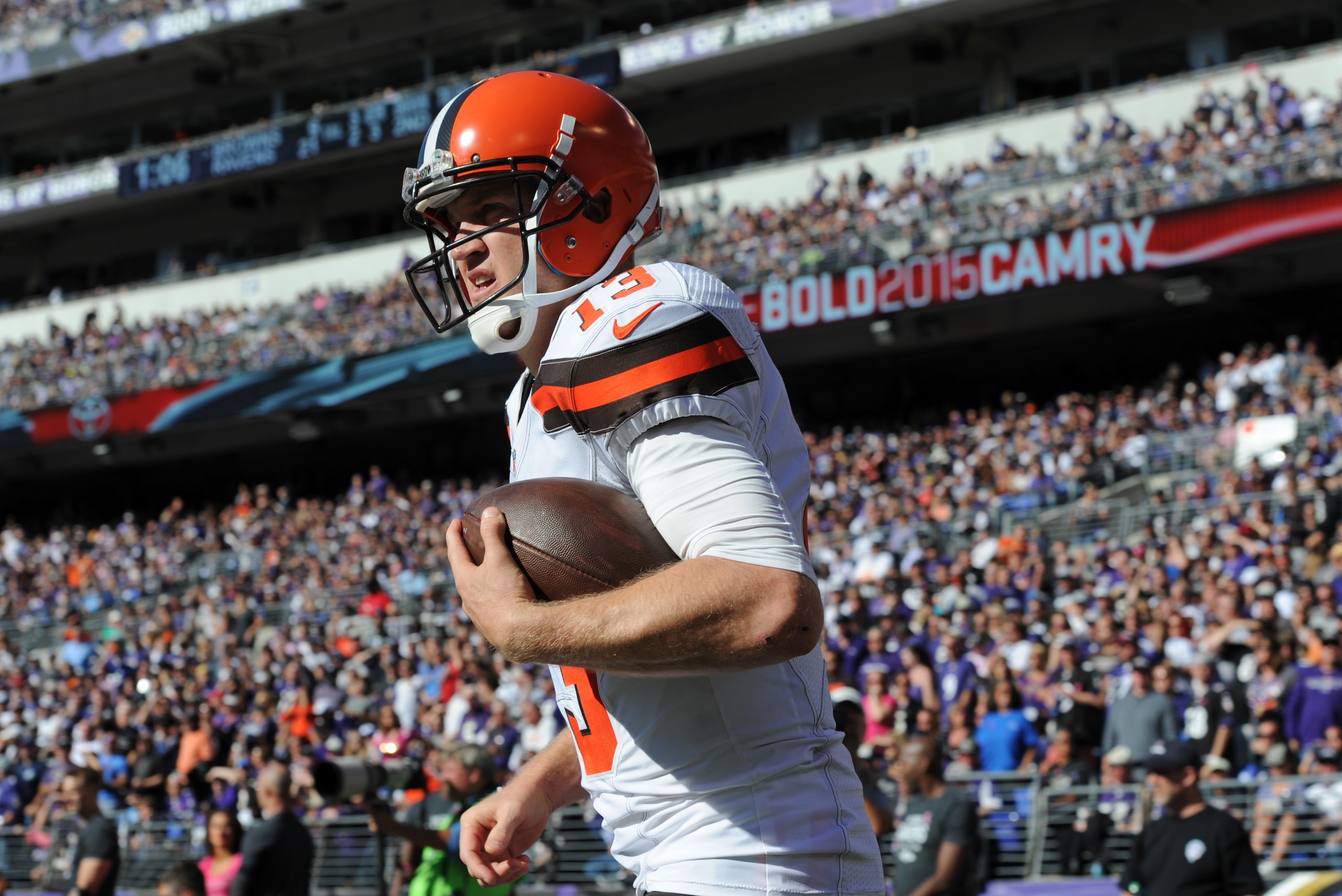 Is Browns quarterback Josh McCown's stock on the rise following Week 5?