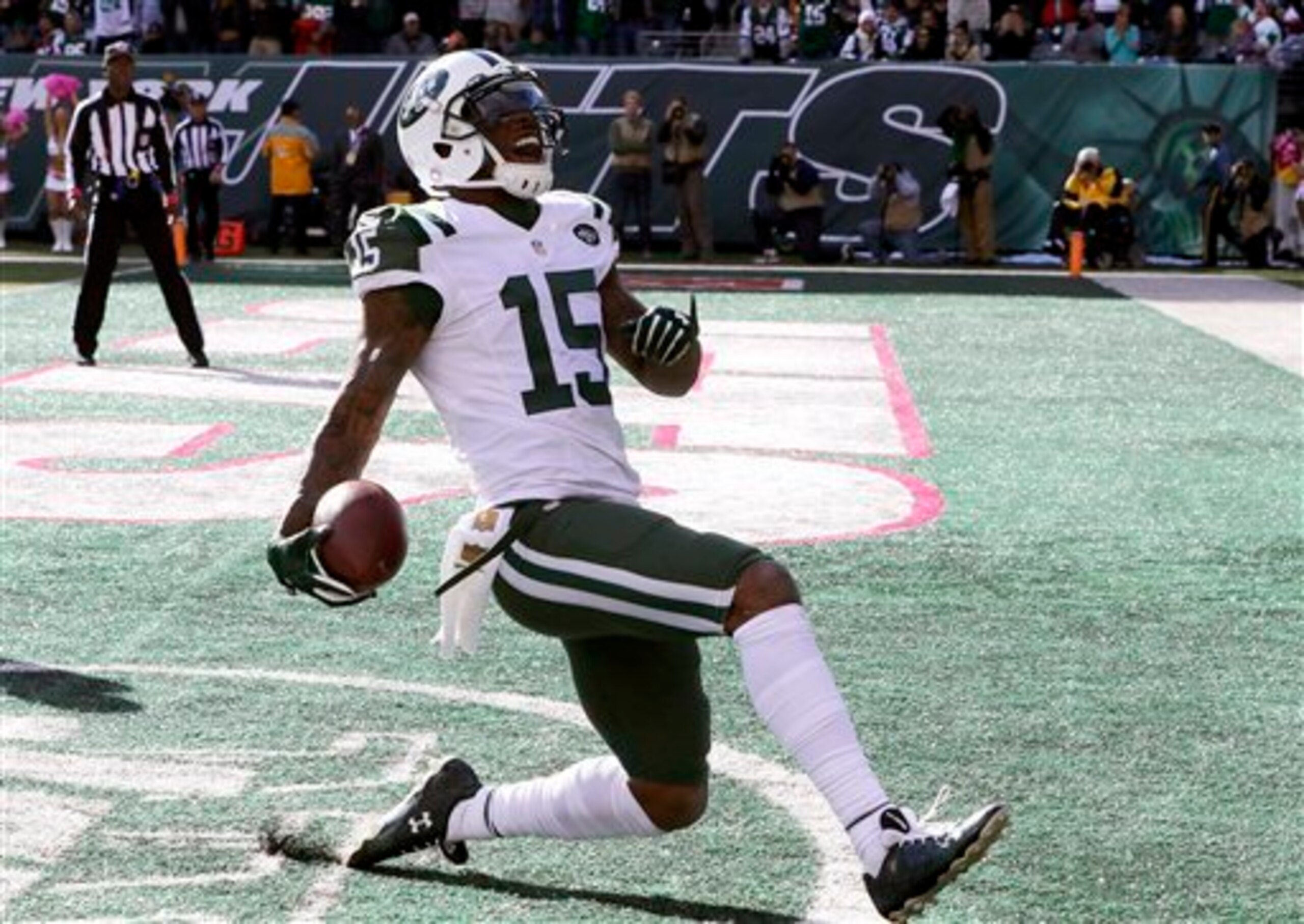 Brandon Marshall celebrates a touchdown. Brandon Marshall celebrates a touchdown.