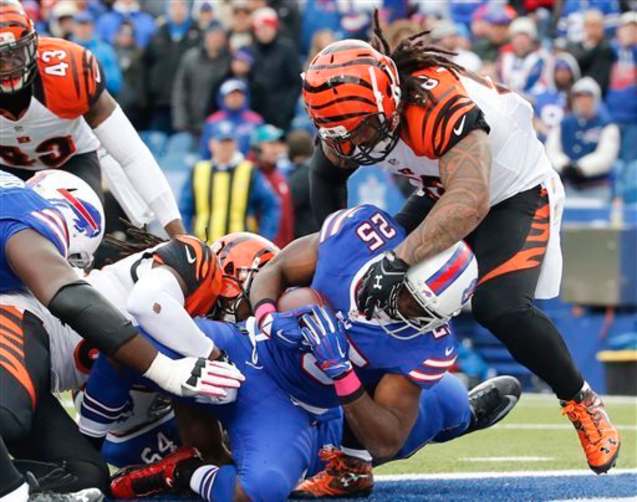 The Cincinnati defense continues to allow chunk plays six weeks into the season.