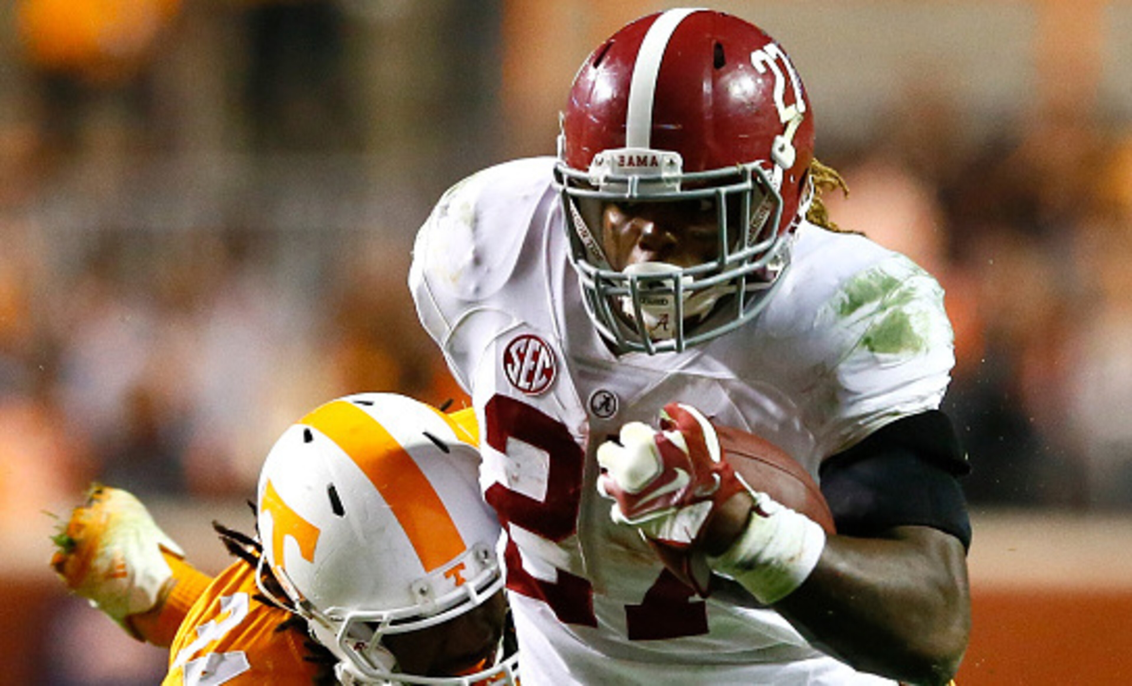 Tennessee linebacker Jalen Reeves-Maybin will have the primary responsibility of trying to stop Derrick Henry.