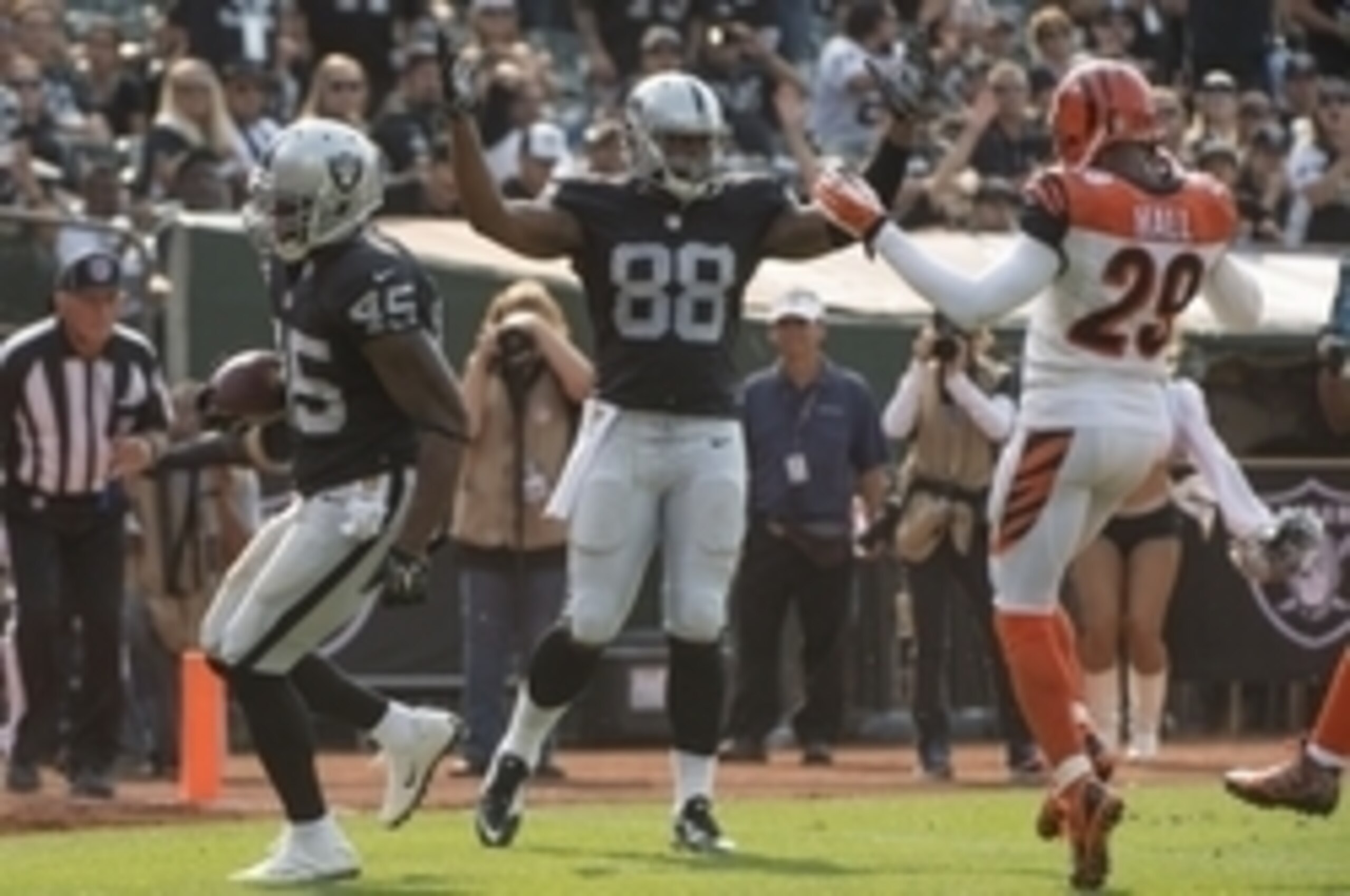 Raiders TE Clive Walford in Week 1 Raiders TE Clive Walford in Week 1
