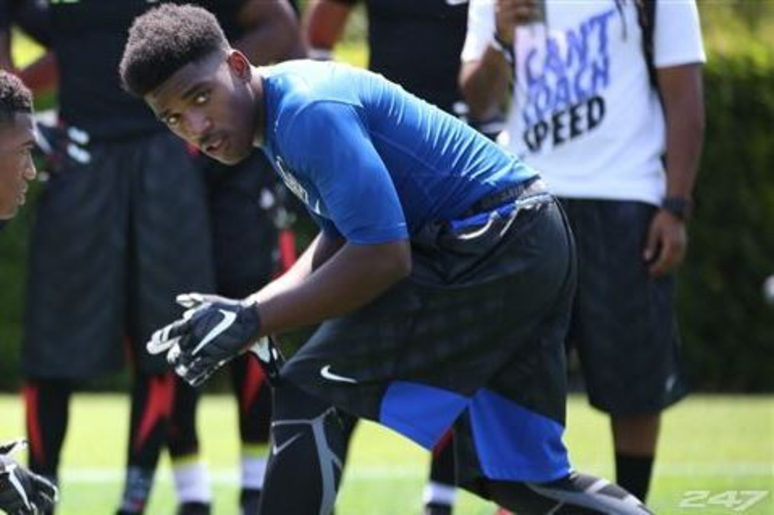 California athlete Melquise Stovall makes a Pac-12 campus his next stop.