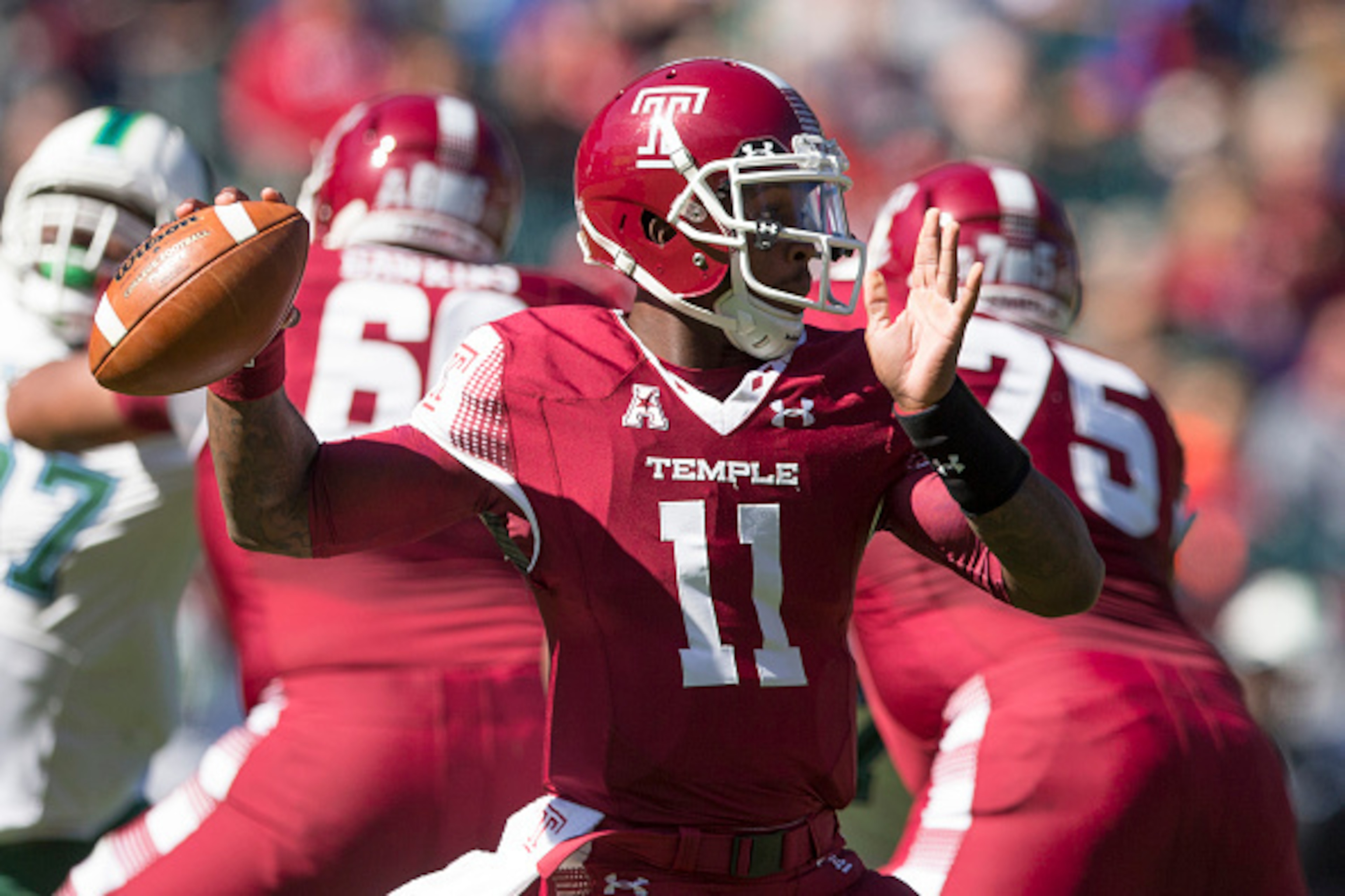 Temple, ranked for the first time since 1979, hosts Notre Dame in the biggest game of the weekend.