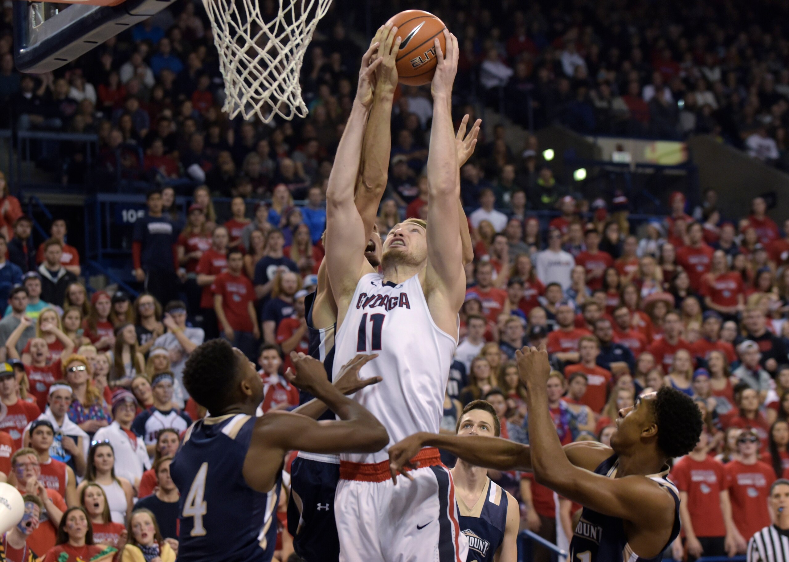 Gonzaga's Domantas Sabonis Gonzaga's Domantas Sabonis