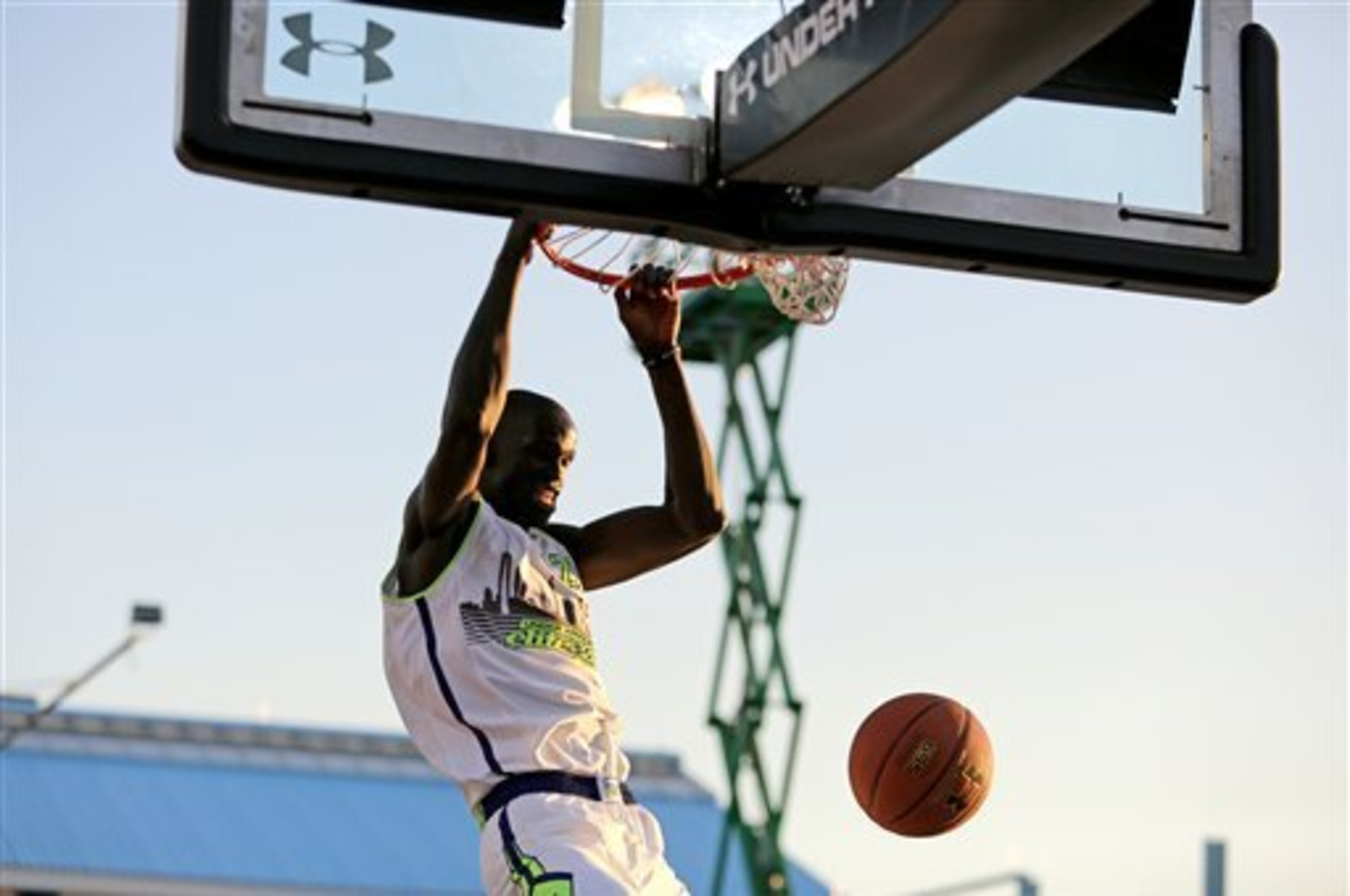 Thon Maker