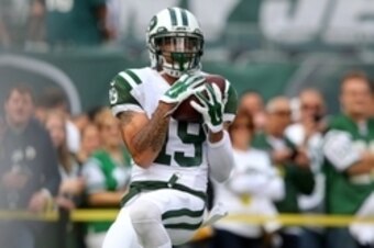 Receiver Devin Smith catches a pass