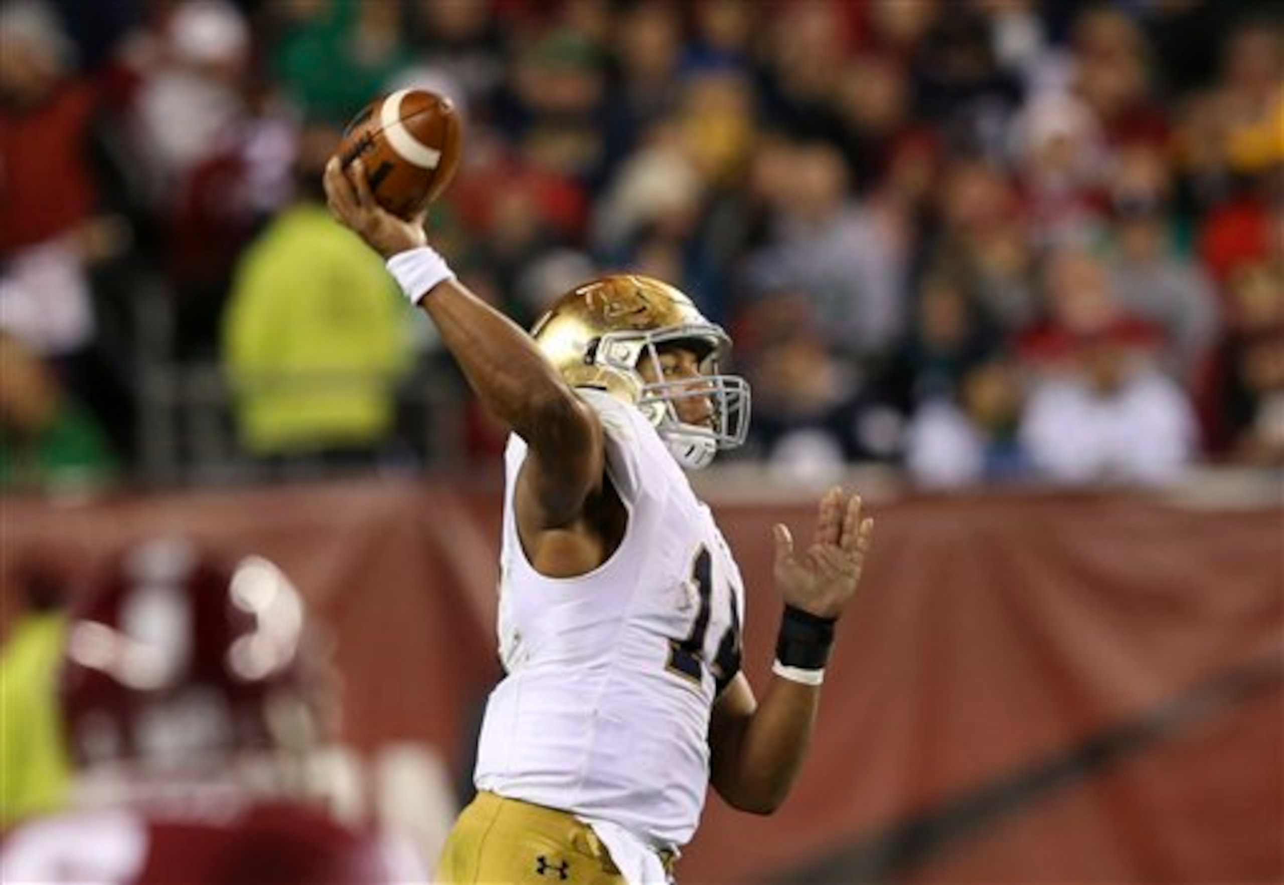 DeShone Kizer has Notre Dame in the thick of the College Football Playoff hunt.