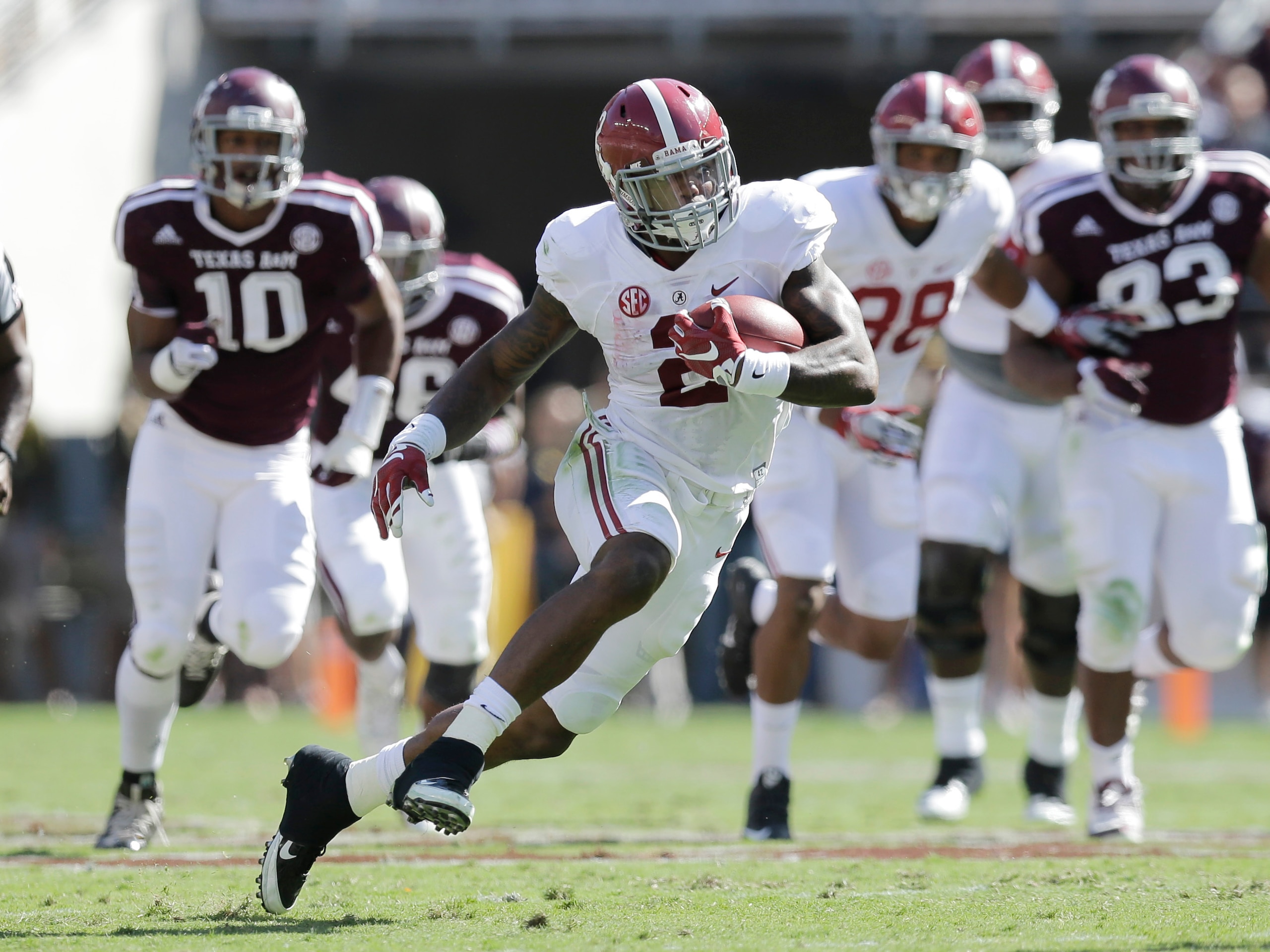 Alabama's Derrick Henry is a truly dynamic tailback.