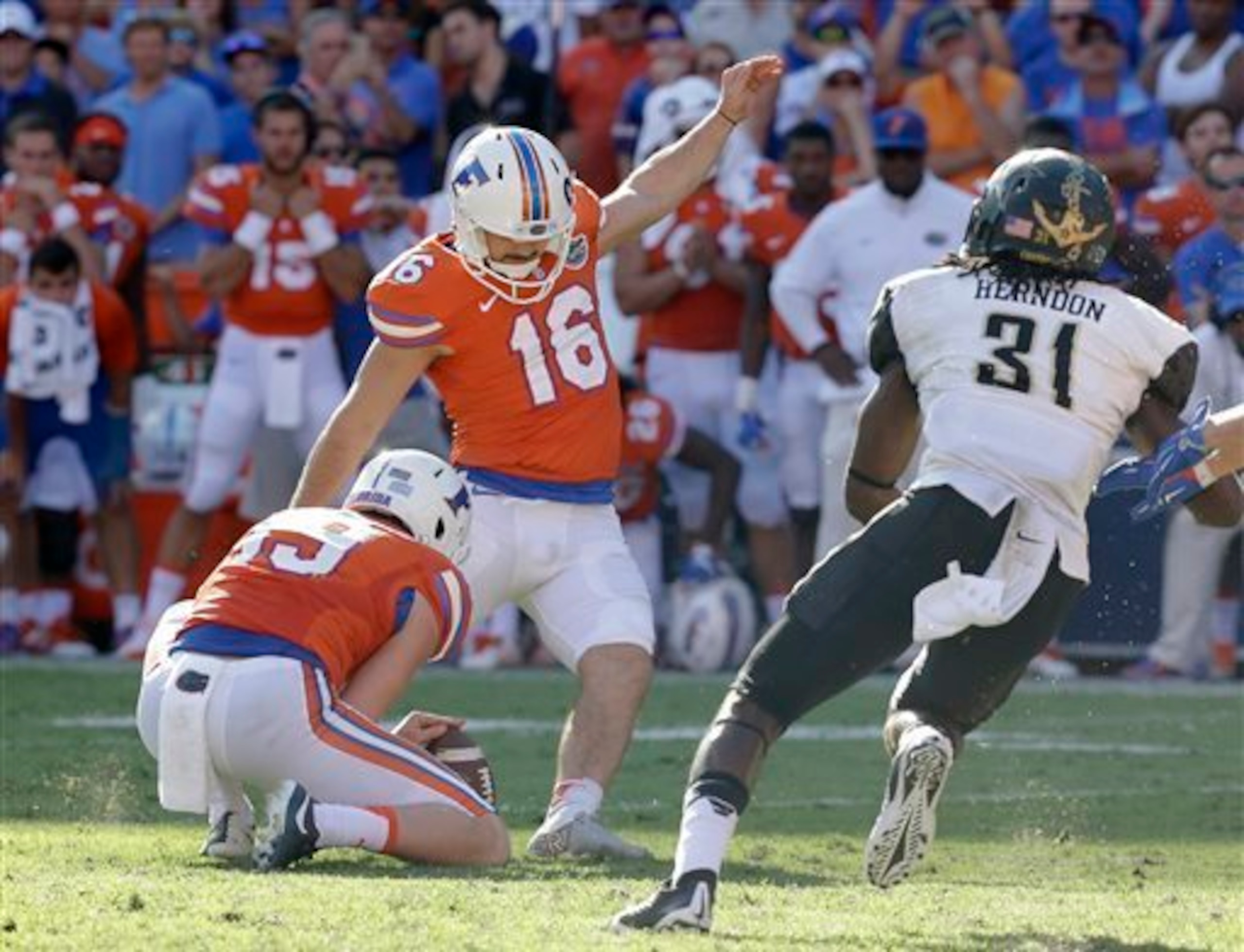 Florida K Austin Hardin (center) Florida K Austin Hardin (center)