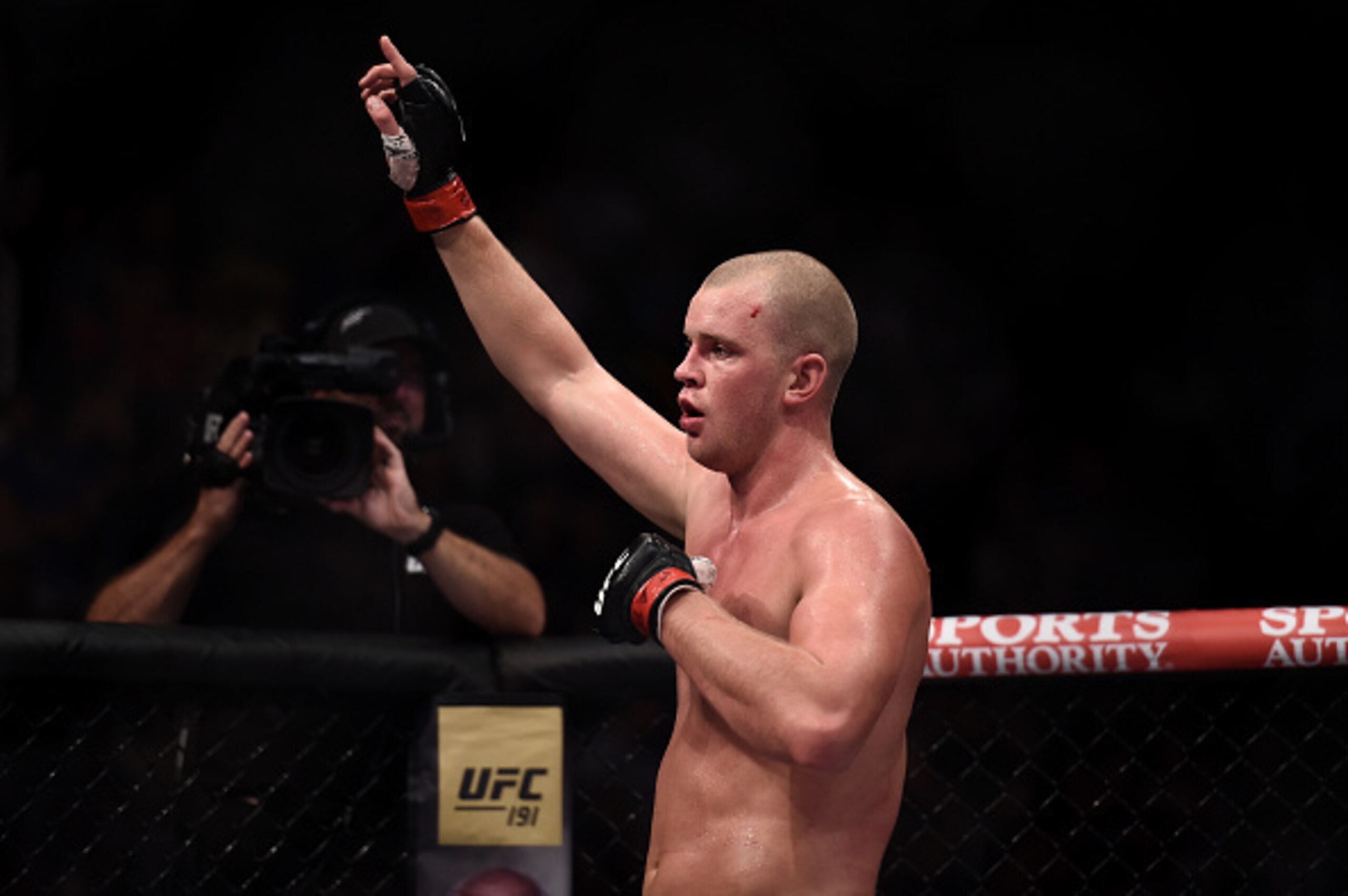 Enormous Dutchman Stefan Struve finally seems to be reaching his potential. Enormous Dutchman Stefan Struve finally seems to be reaching his potential.
