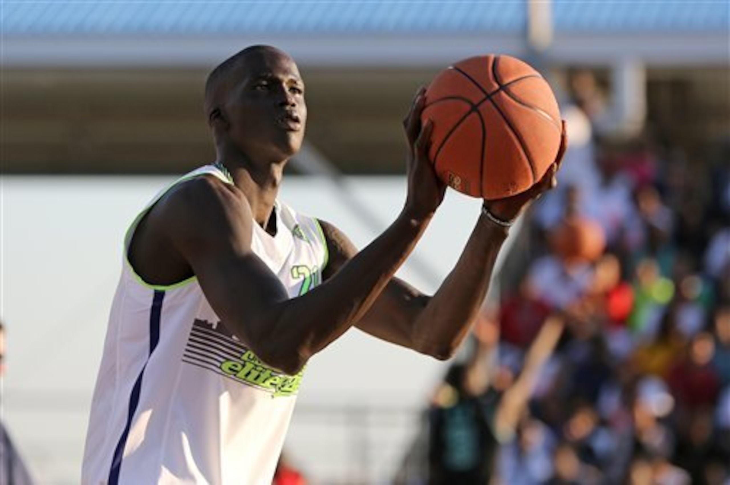 Thon Maker