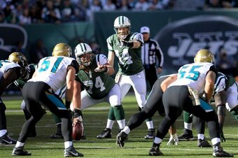Ryan Fitzpatrick gets the Jets lined up against the Jaguars.