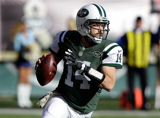 Ryan Fitzpatrick wore a glove (pictured on left hand) to help keep his thumb in place.