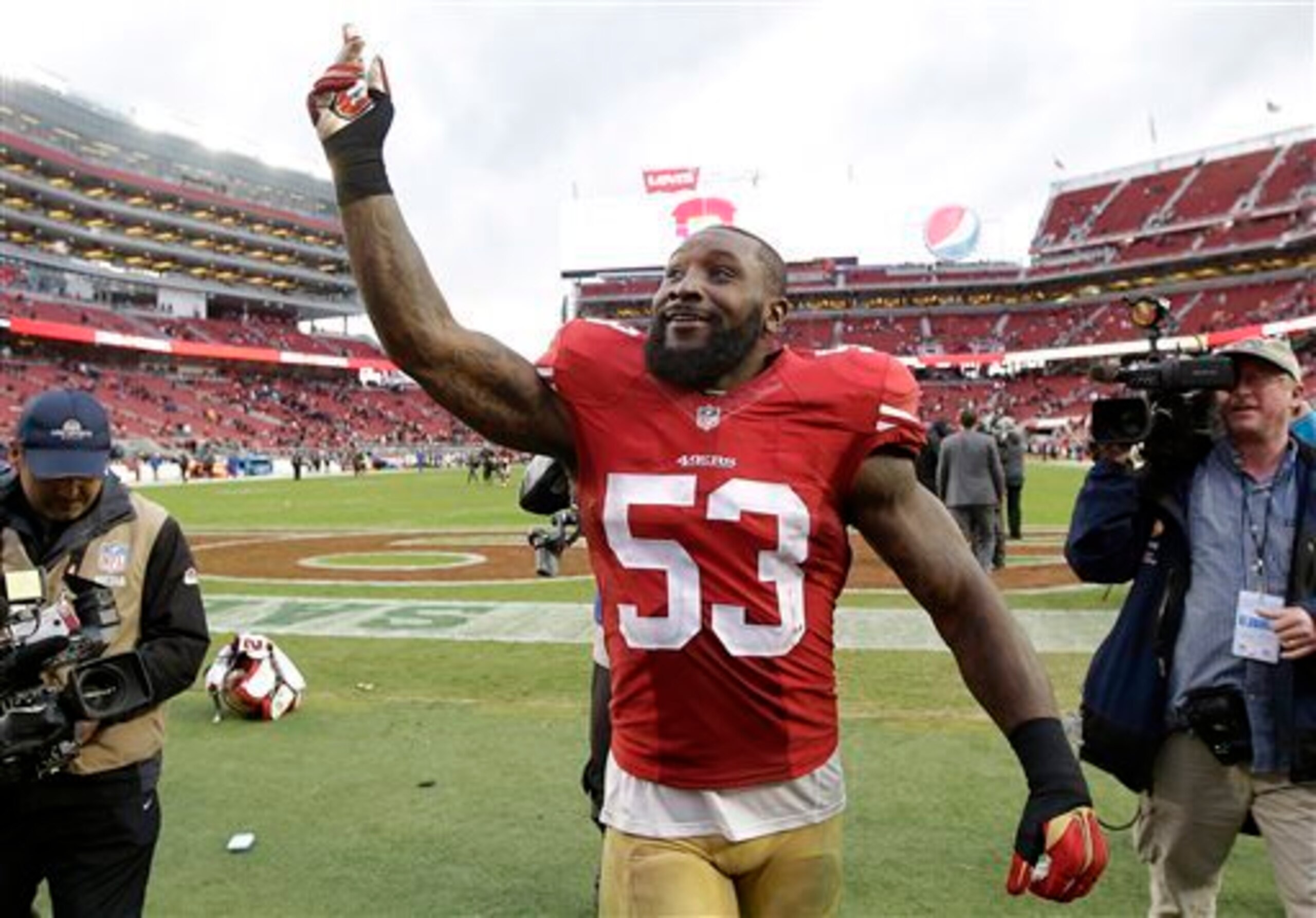 Bowman's seven tackles against Atlanta was tied for the team lead alongside cornerback Marcus Cromartie.