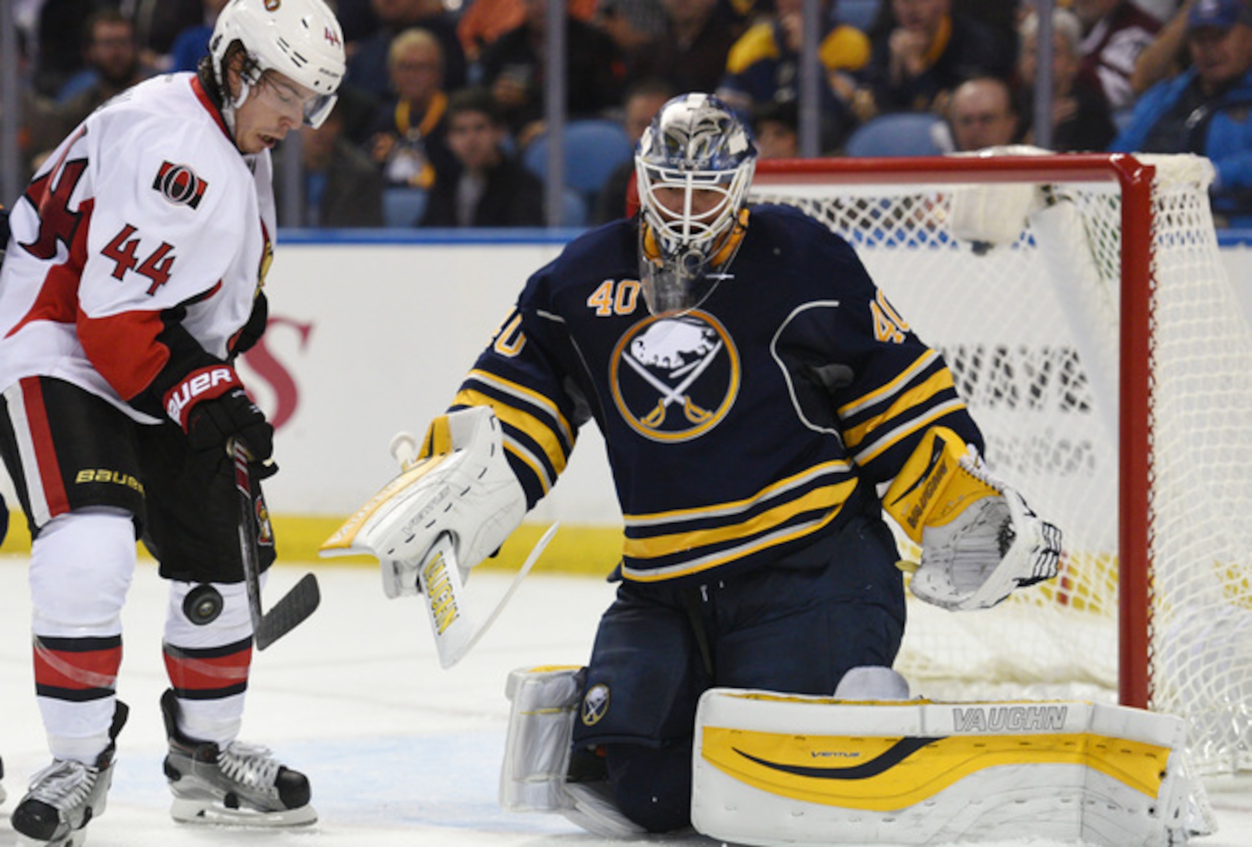 Robin Lehner (No. 40)