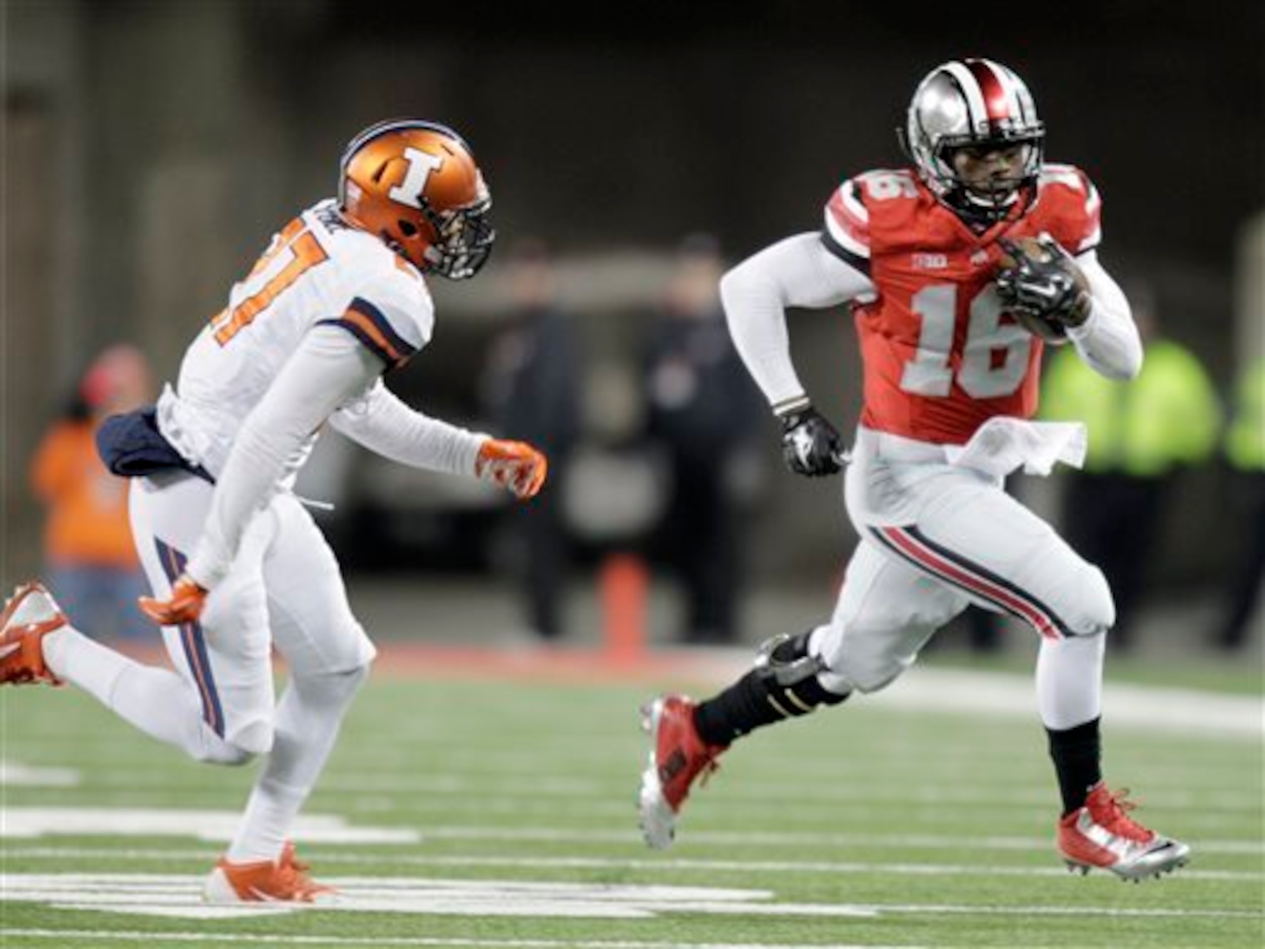 Ohio State QB J.T. Barrett (right)
