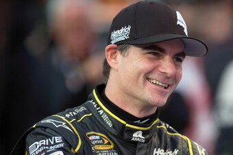 Jeff Gordon remains the odds-on favorite to win the Sprint Cup championship this season.