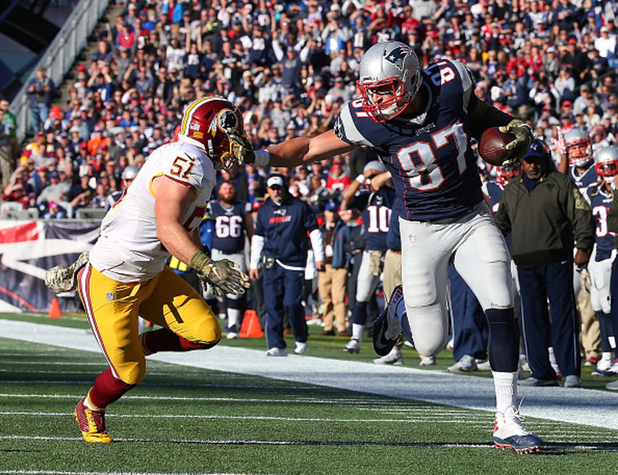 With its loss at New England, Washington remained winless on the road. With its loss at New England, Washington remained winless on the road.