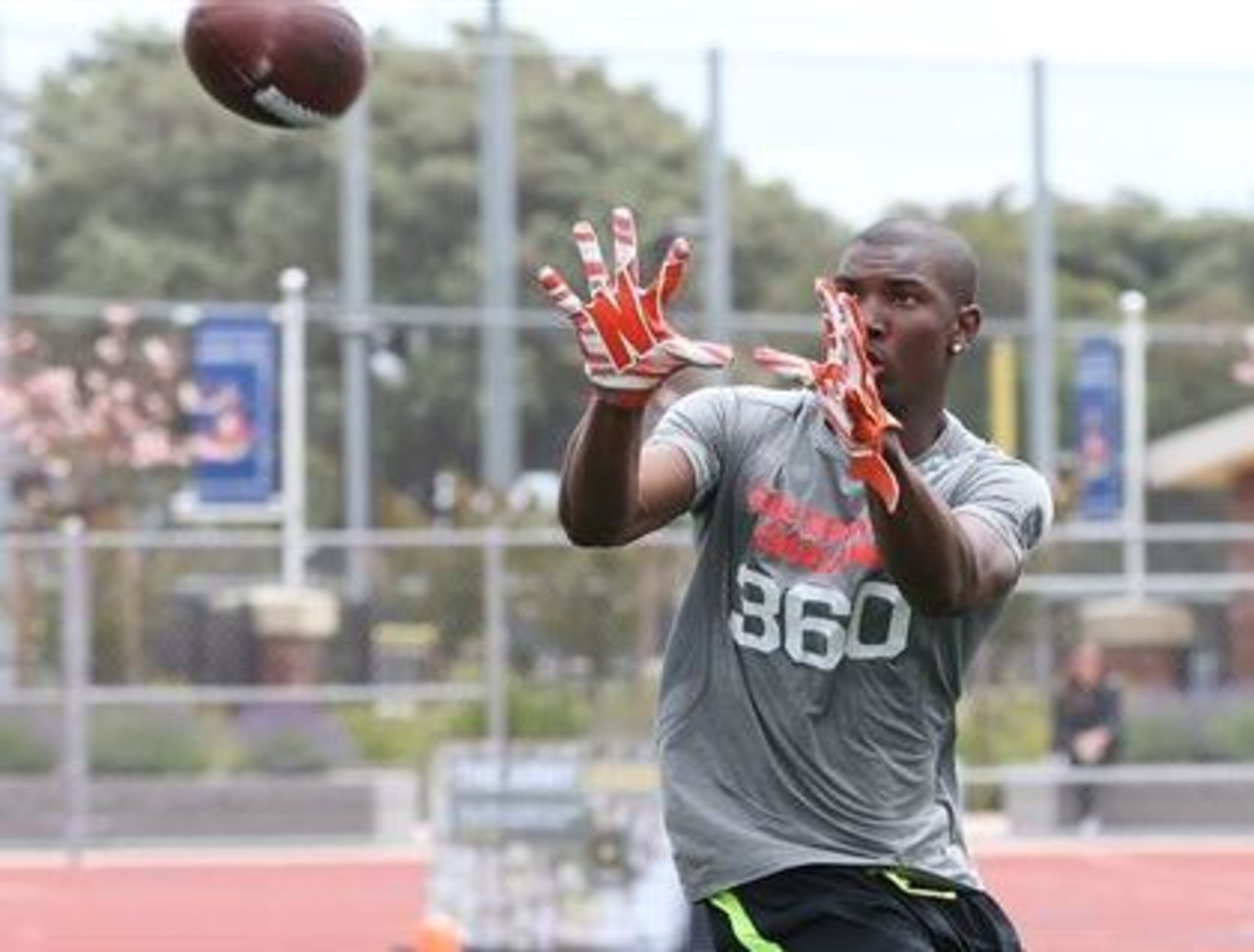 California WR Theo Howard California WR Theo Howard