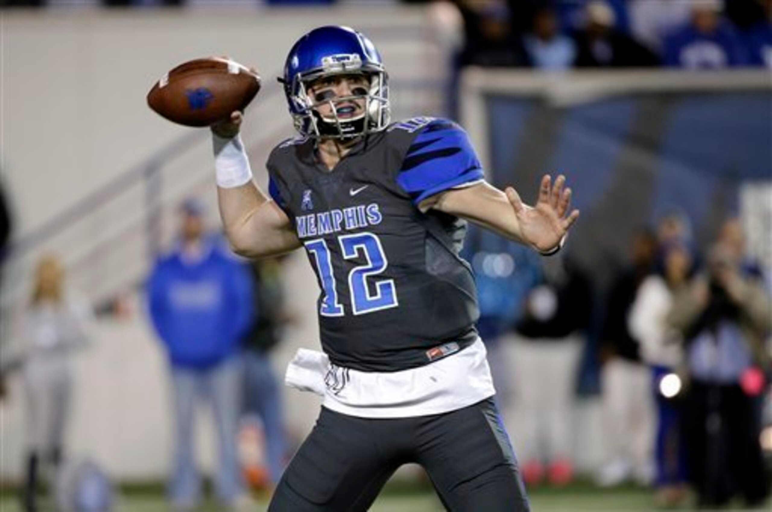 Paxton Lynch and Memphis are one of college football's best stories.