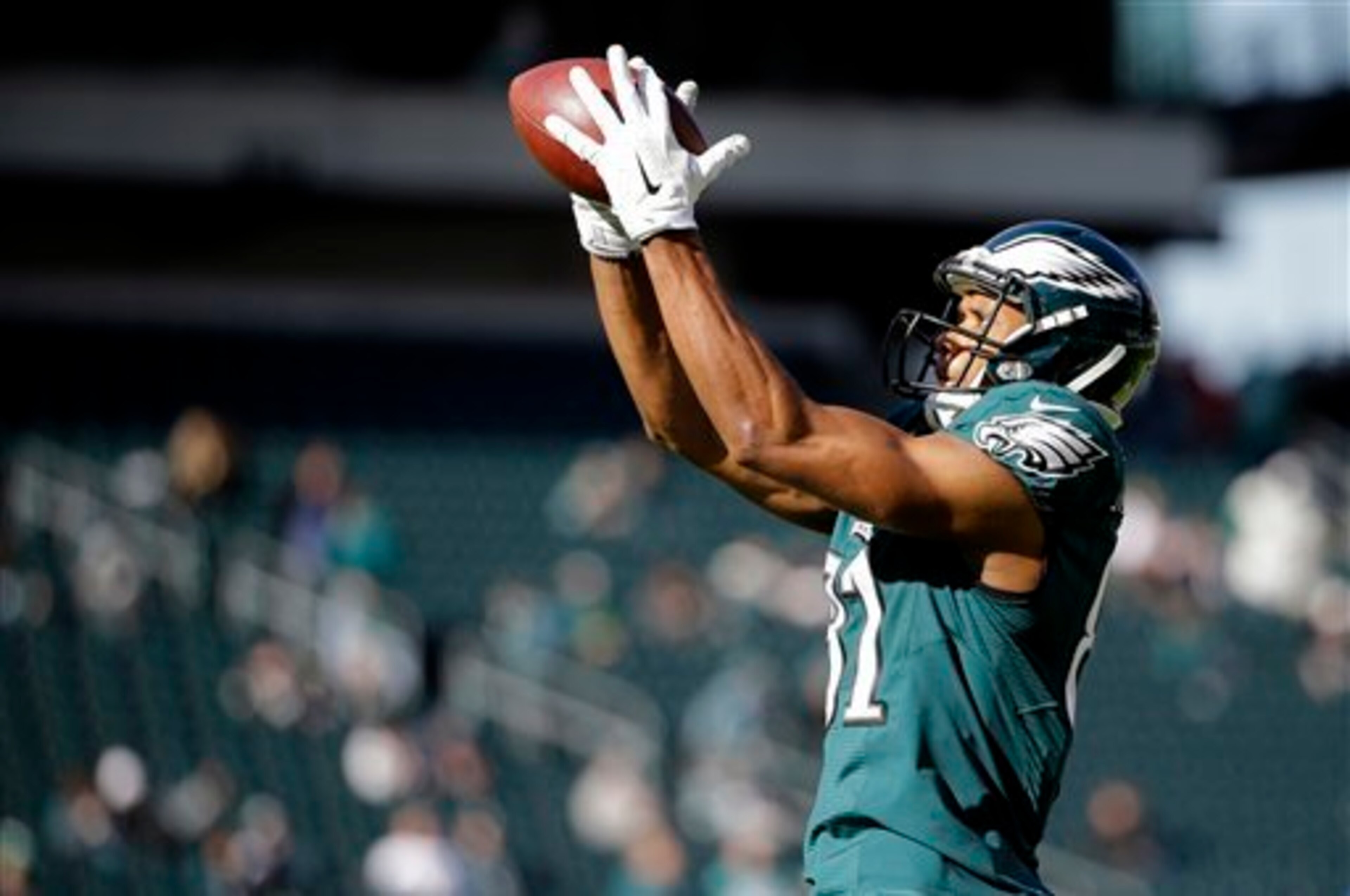 Jordan Matthews continues to strugle with his role and drops.