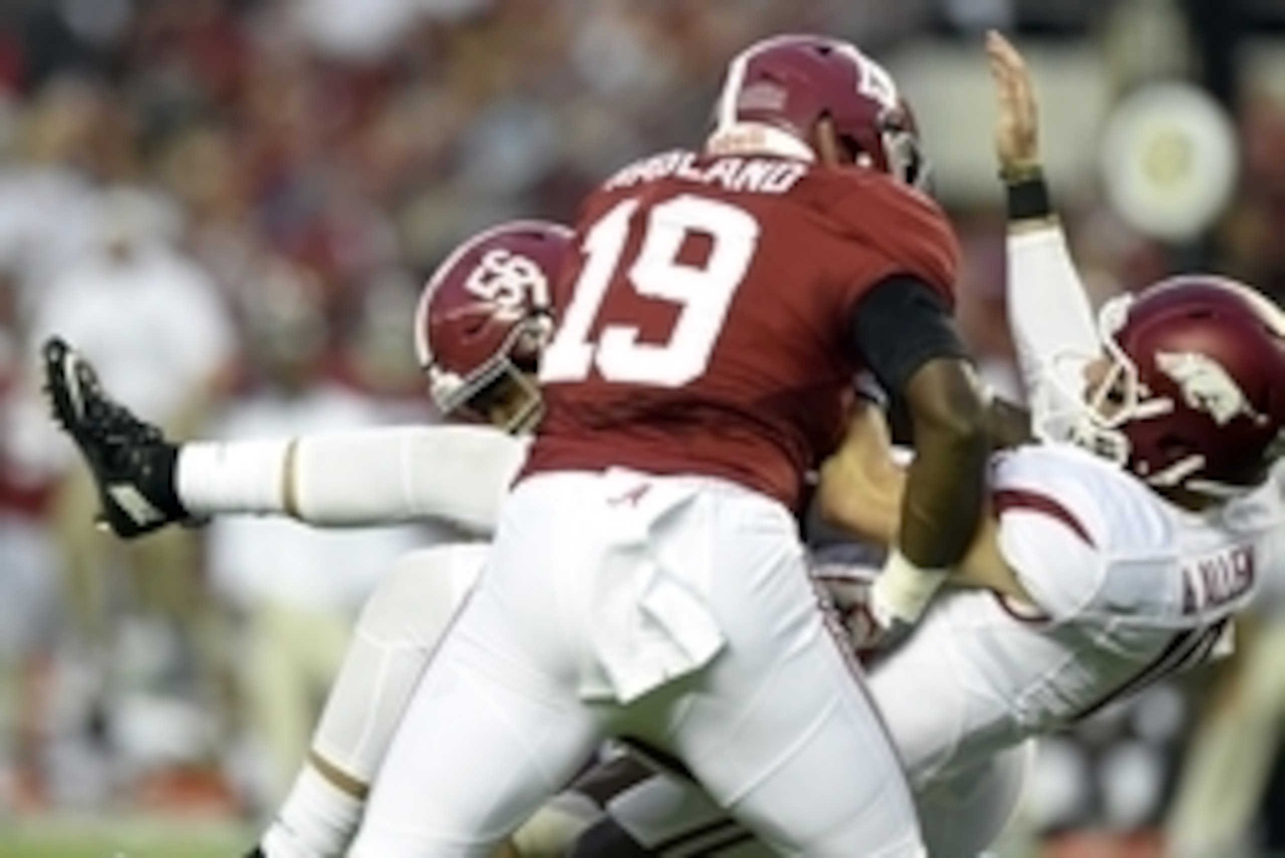 Numerous Alabama seniors like Reggie Ragland will be playing their final game at Bryant-Denny Stadium on Saturday.