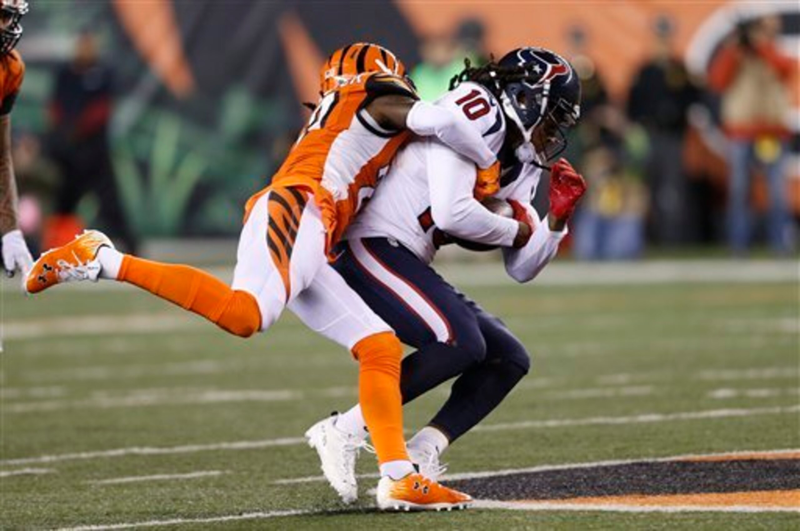 The Cincinnati secondary stepped up big Monday night. The Cincinnati secondary stepped up big Monday night.