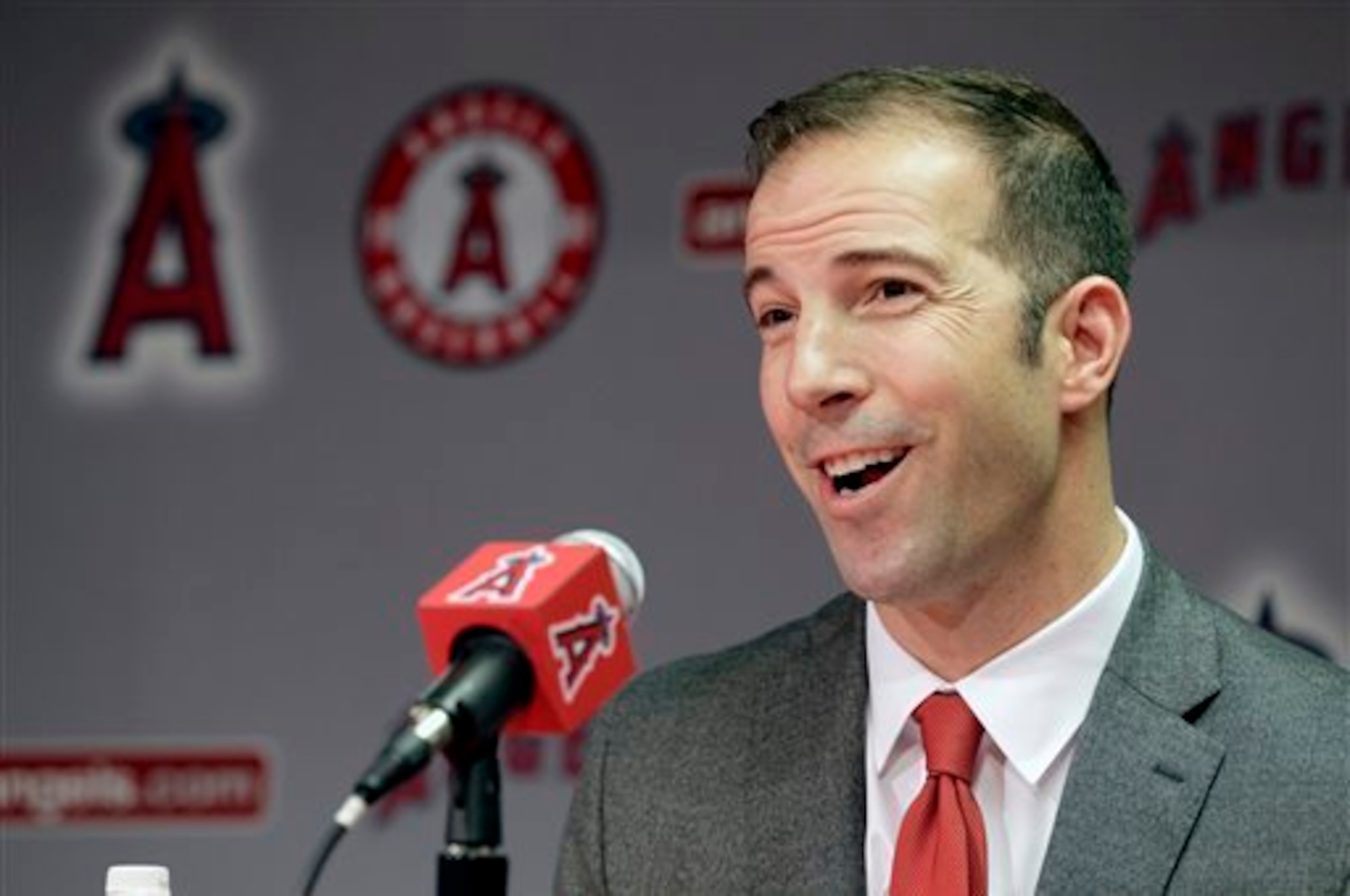 Don't expect new general manager Billy Eppler to stop after trading for Anderlton Simmons.