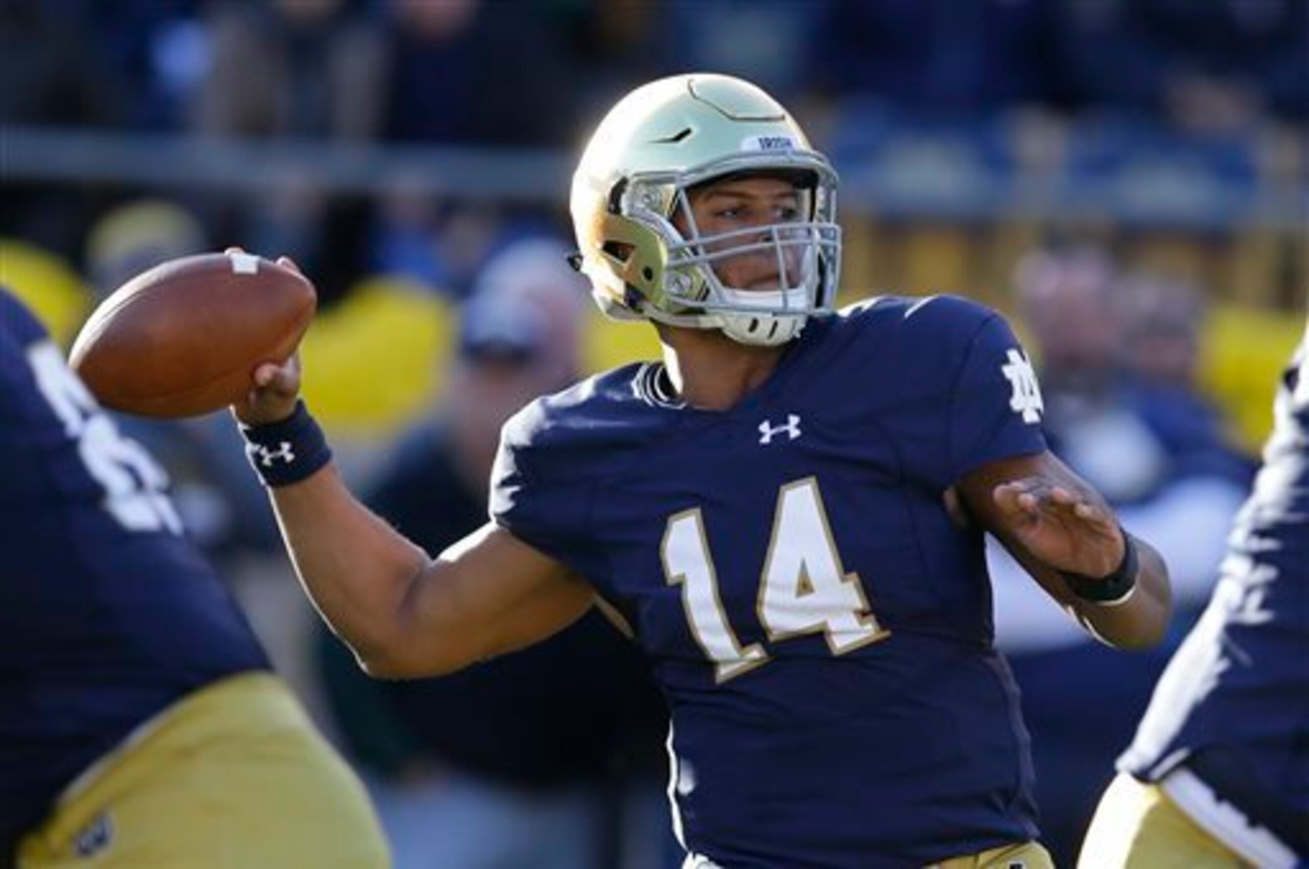 Notre Dame QB DeShone Kizer Notre Dame QB DeShone Kizer