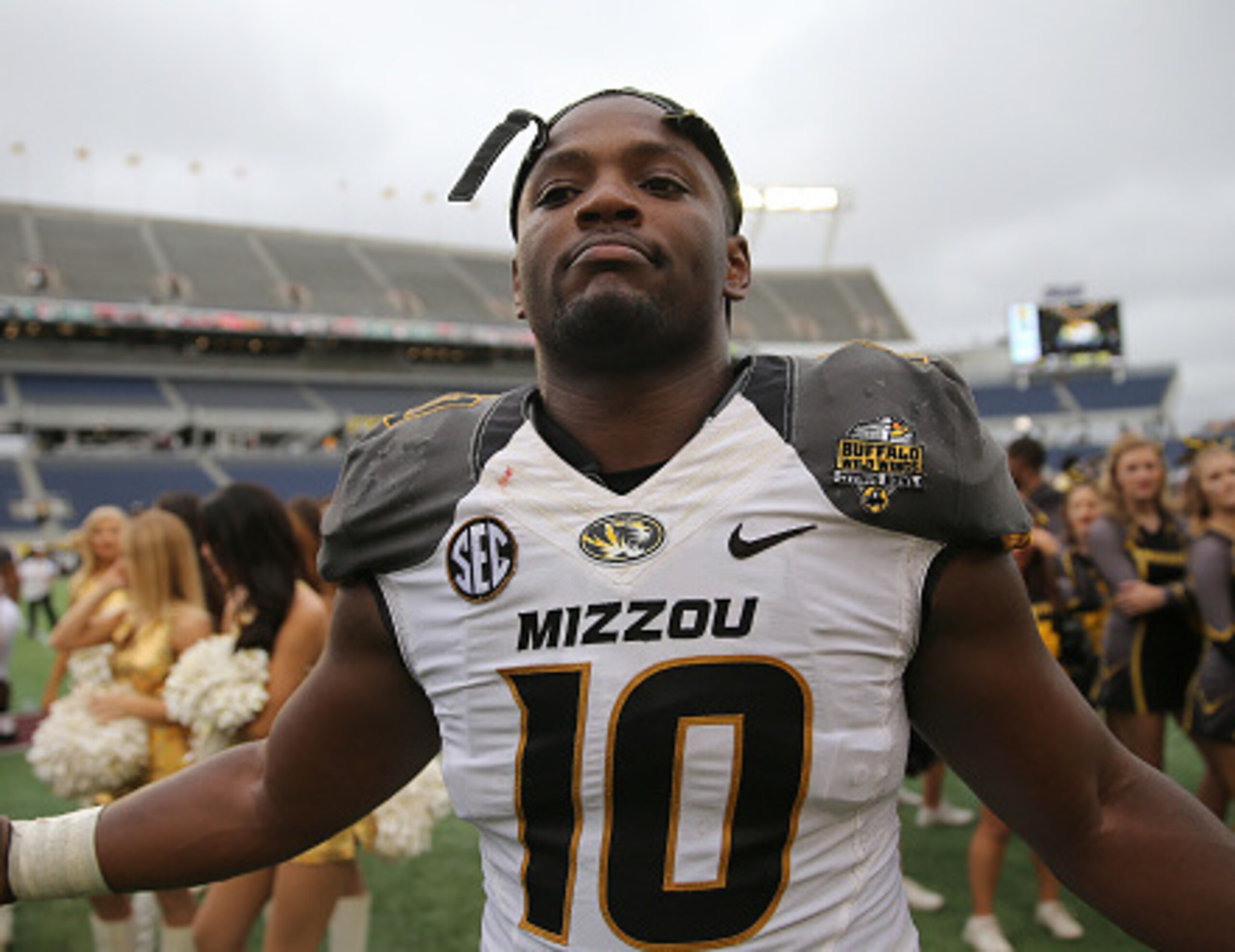 MIssouri LB Kentrell Brothers
