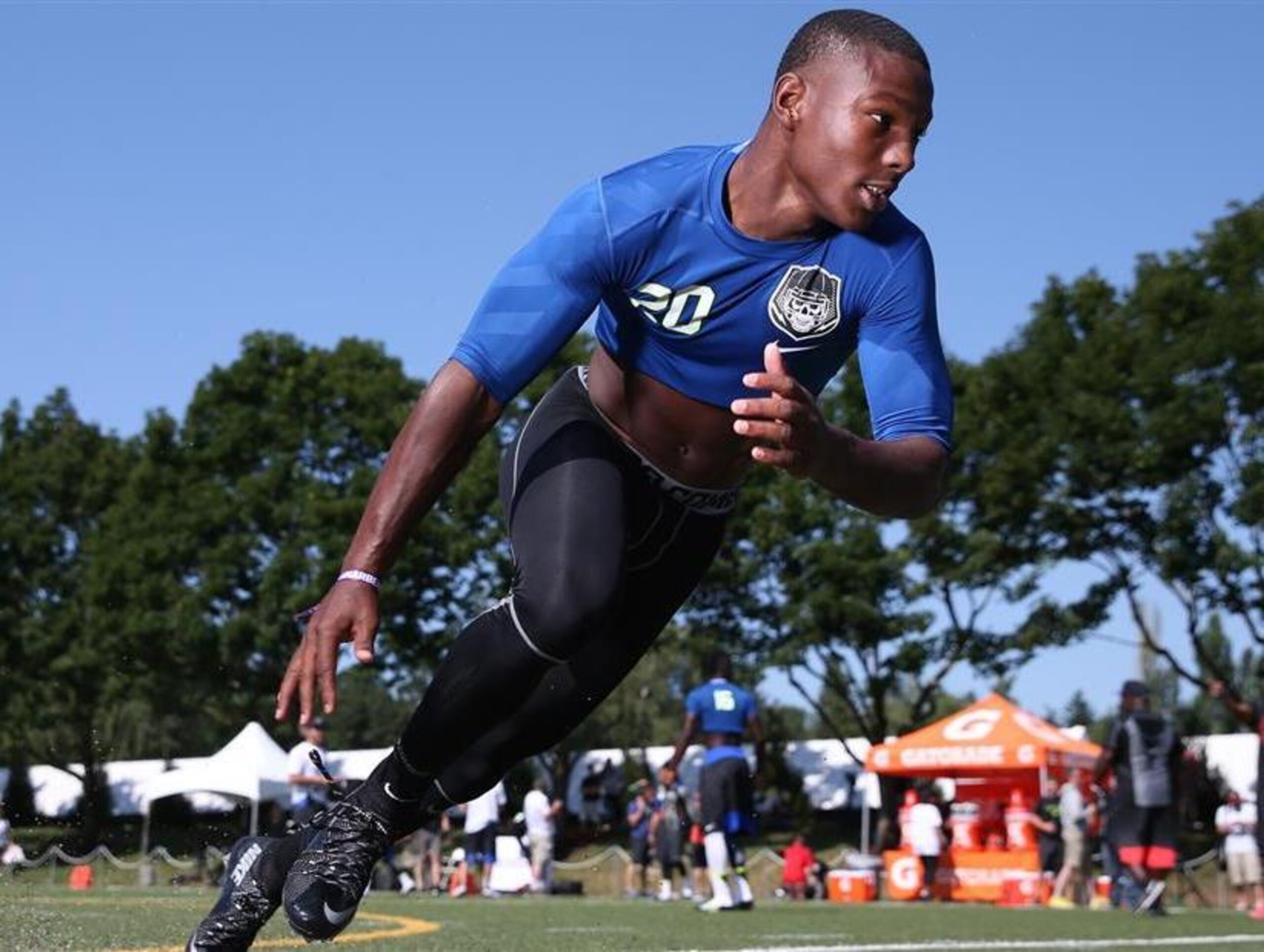 5-star WR/DB Mecole Hardman