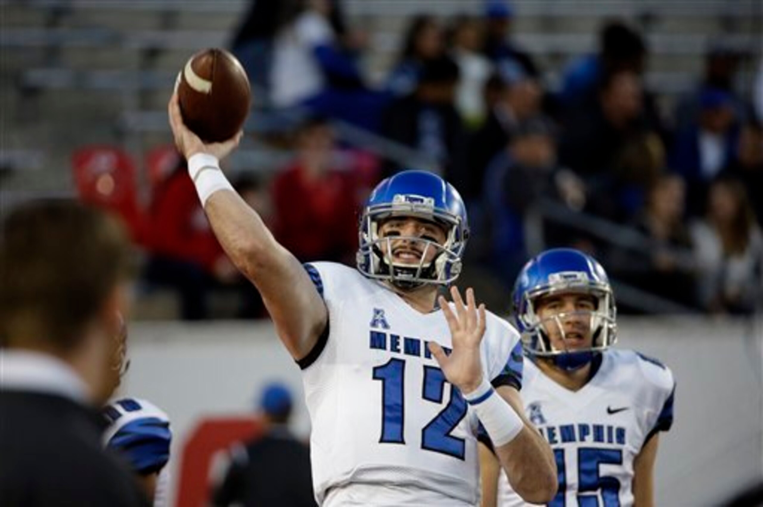Paxton Lynch has turned heads as Memphis' star quarterback.