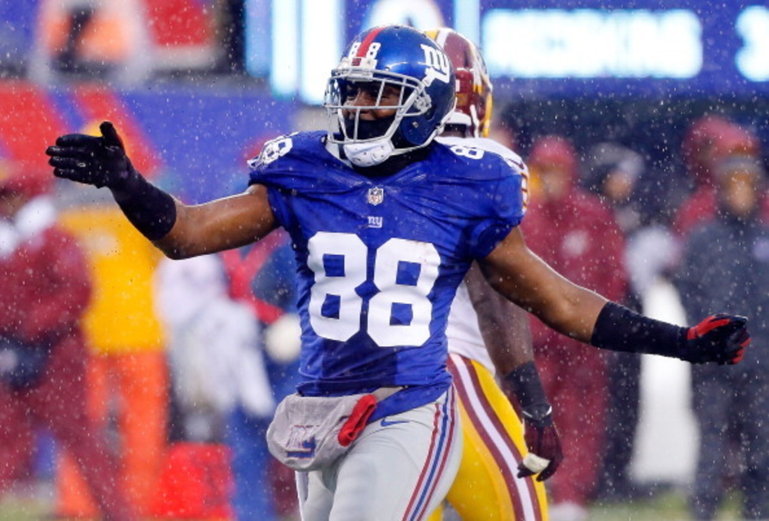 Hakeem Nicks is back with Big Blue.