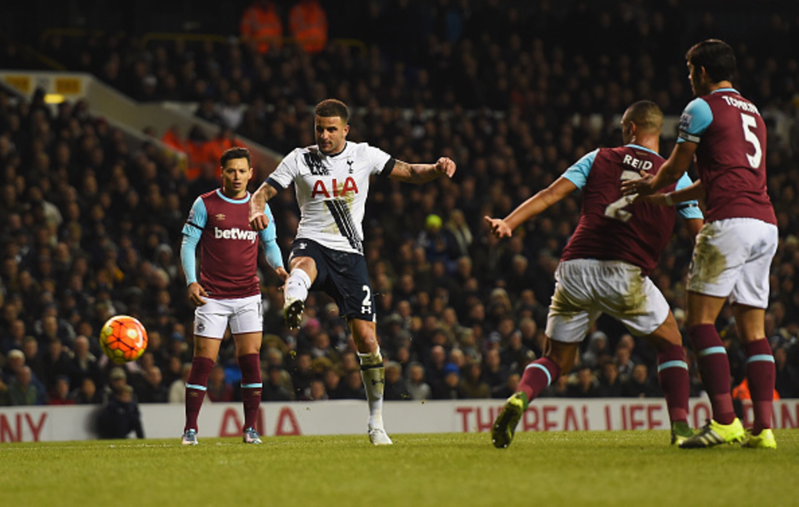 Kyle Walker finishes off West Ham with an excellent curling effort with the outside of his boot.