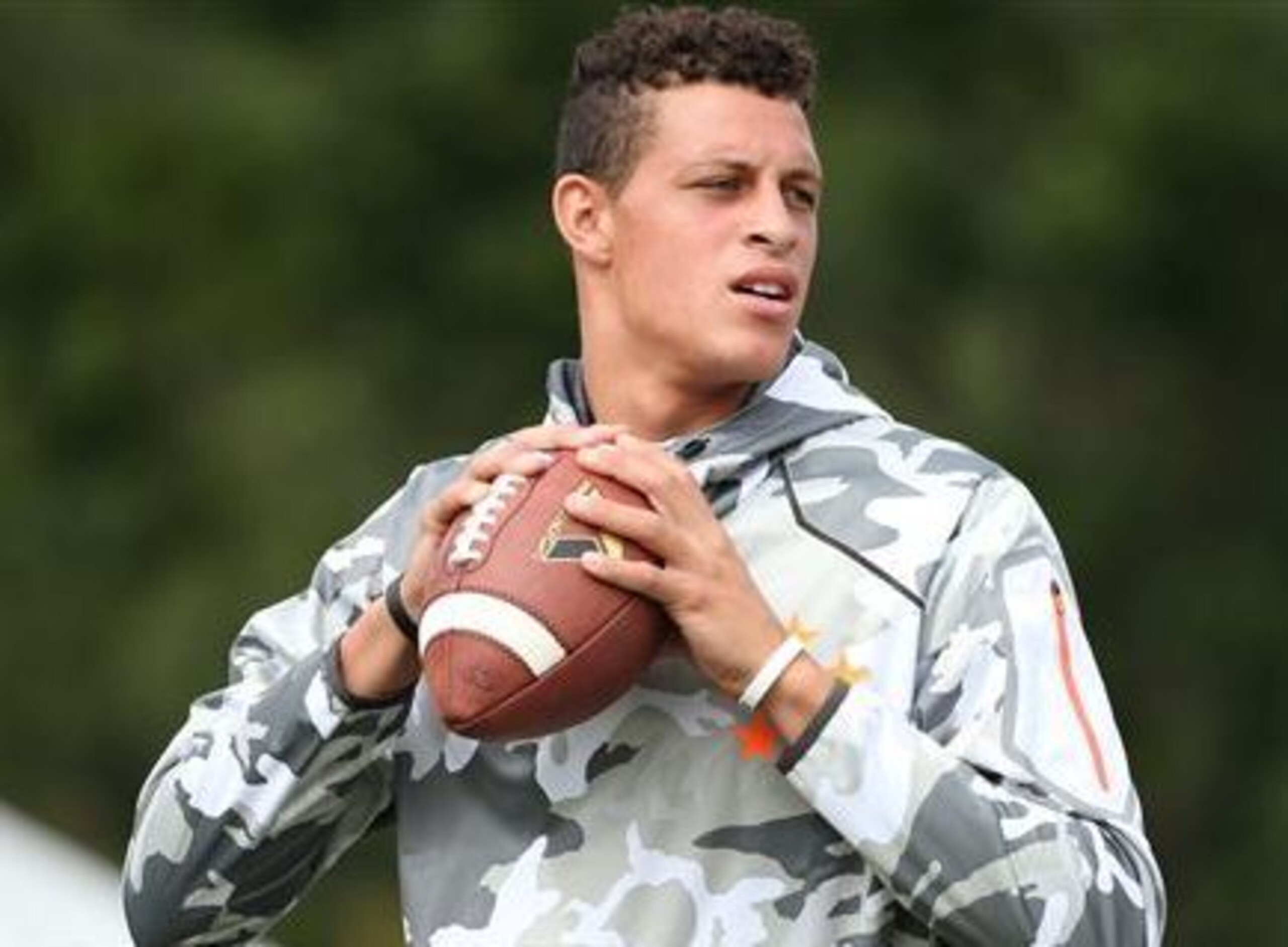 Former LSU QB commit Feleipe Franks switched allegiances to Florida.