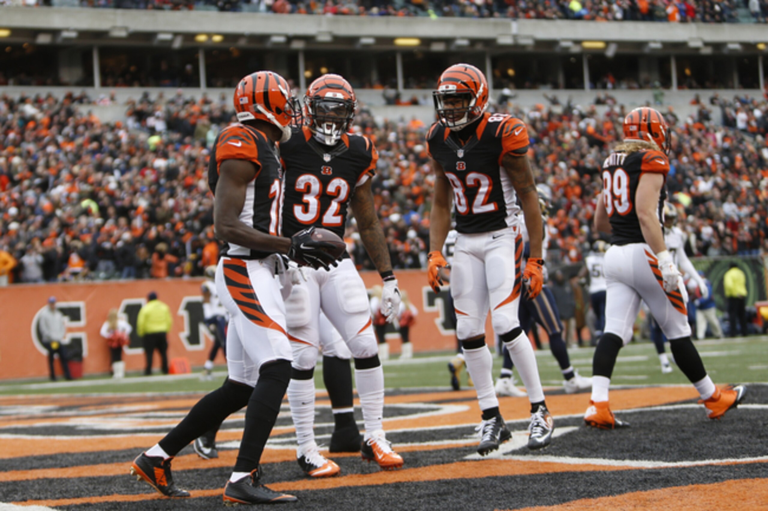 The Cincinnati Bengals feature booming stock after a strong win.