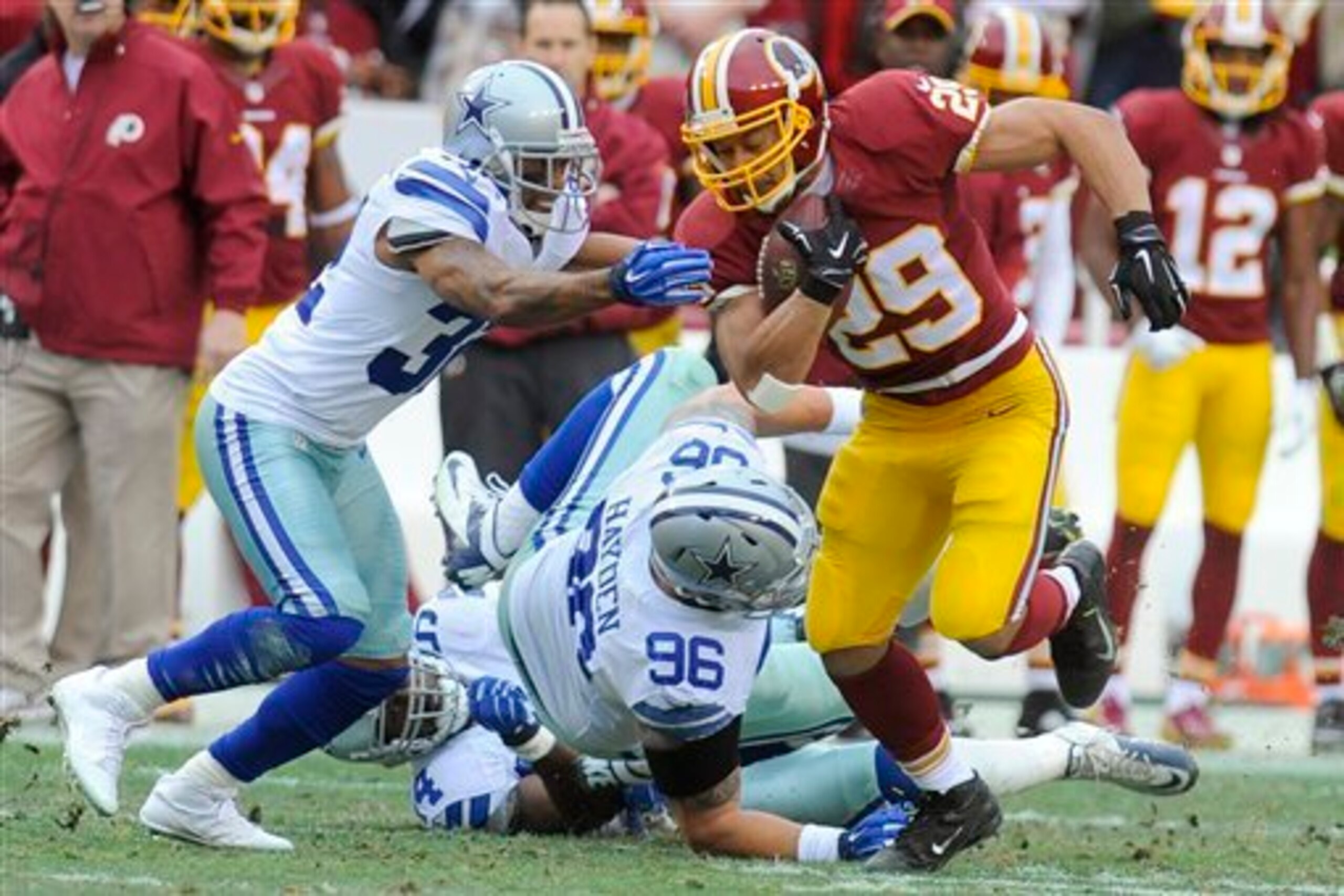 This time around, the Redskins play the role of favorite in this rivalry.