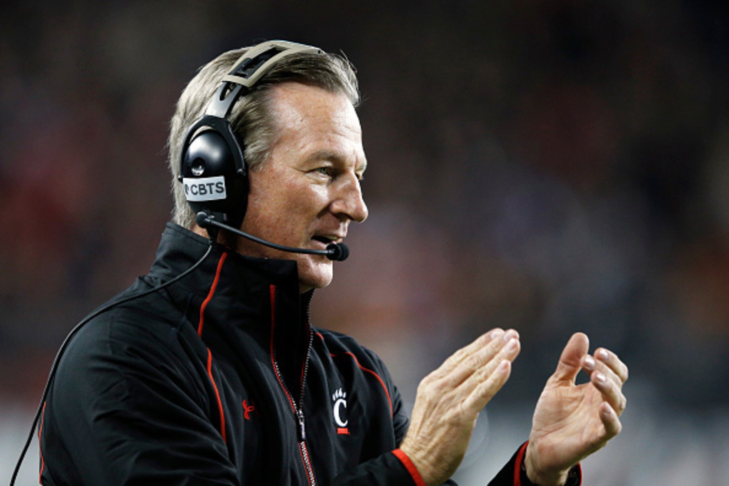 Cincinnati HC Tommy Tuberville