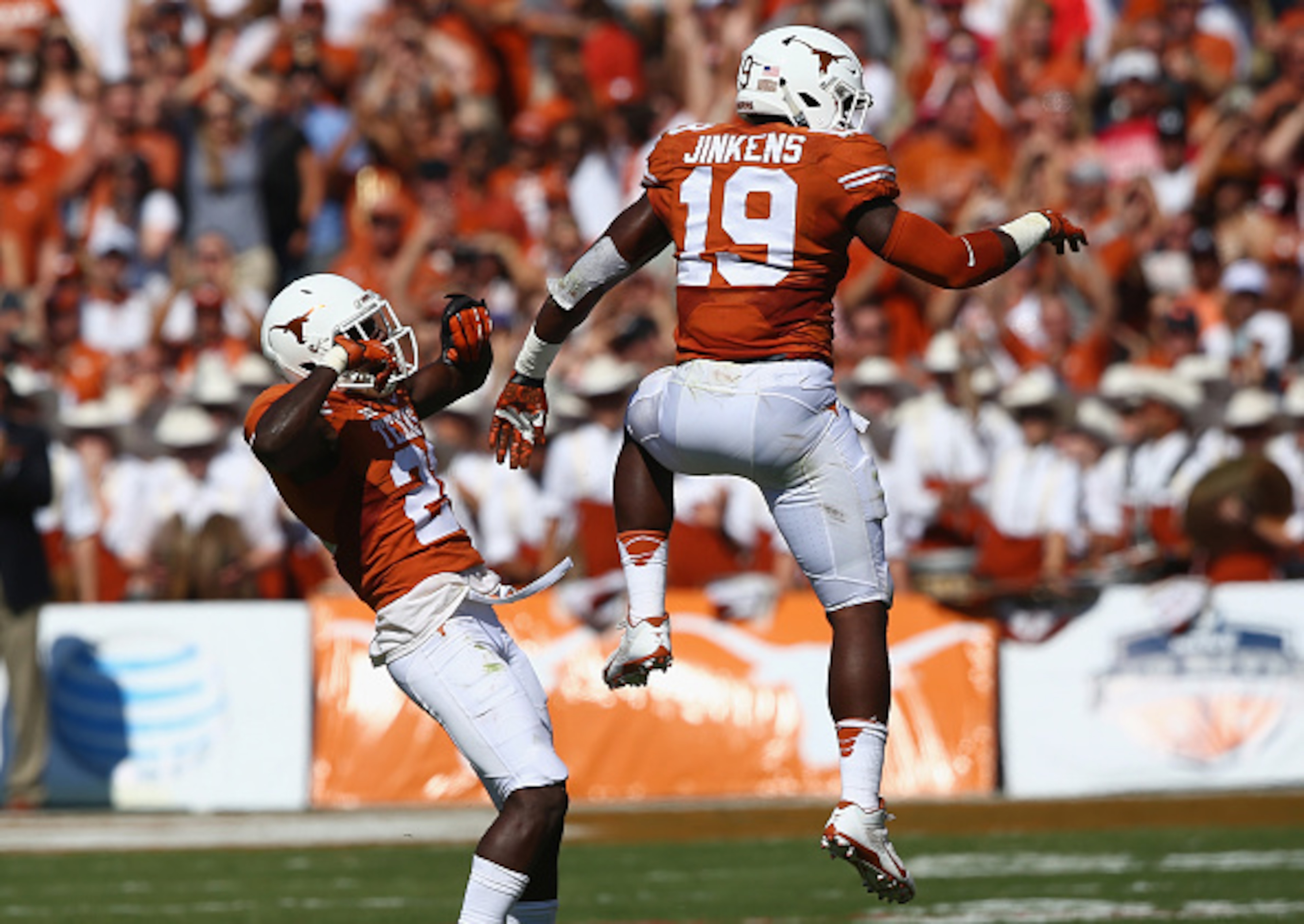Prior to his injury, Jinkens (19) had been Texas' most consistent defender in 2015.