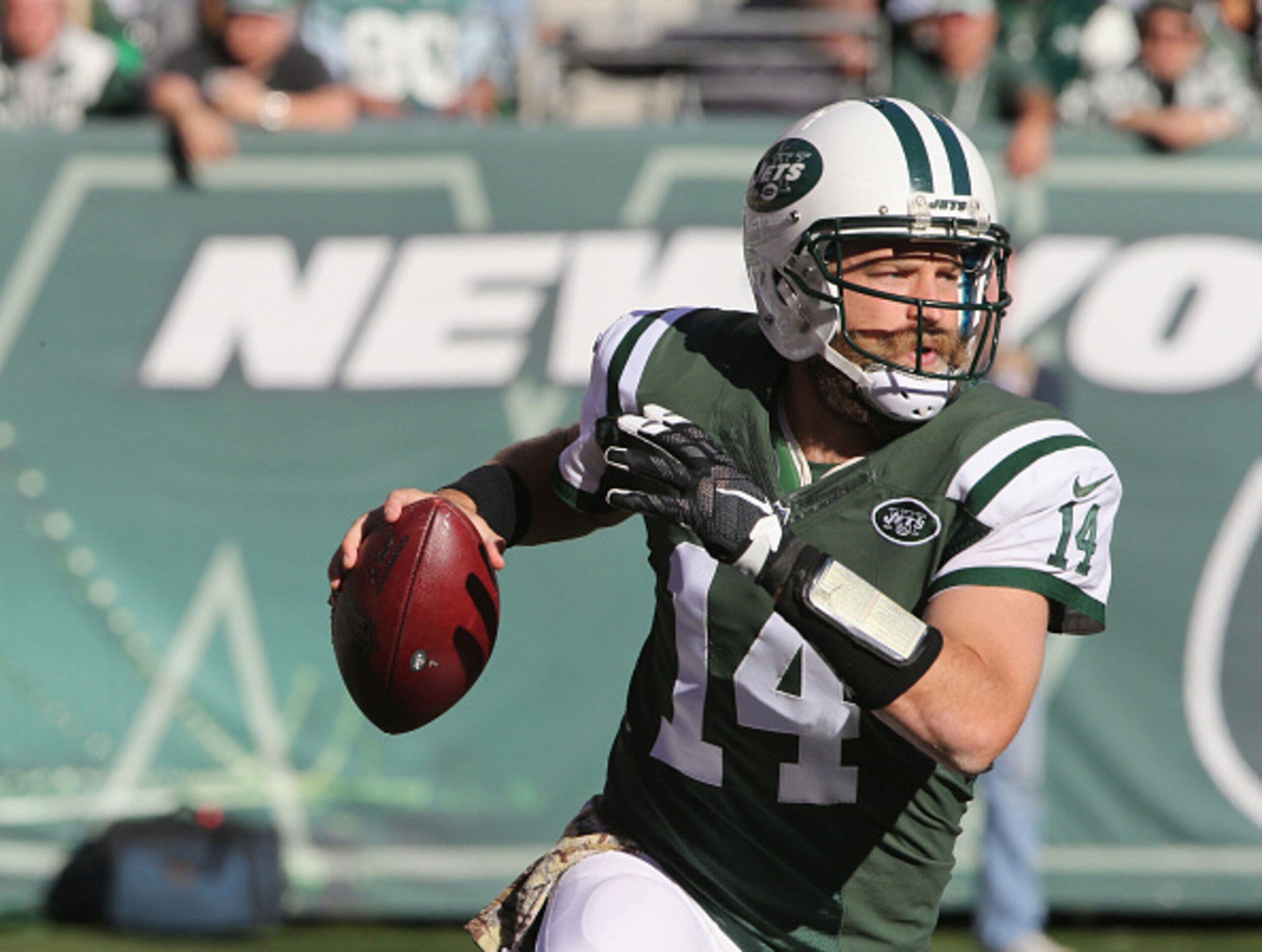 Ryan Fitzpatrick is one of the best streaming quarterback options for Week 13.