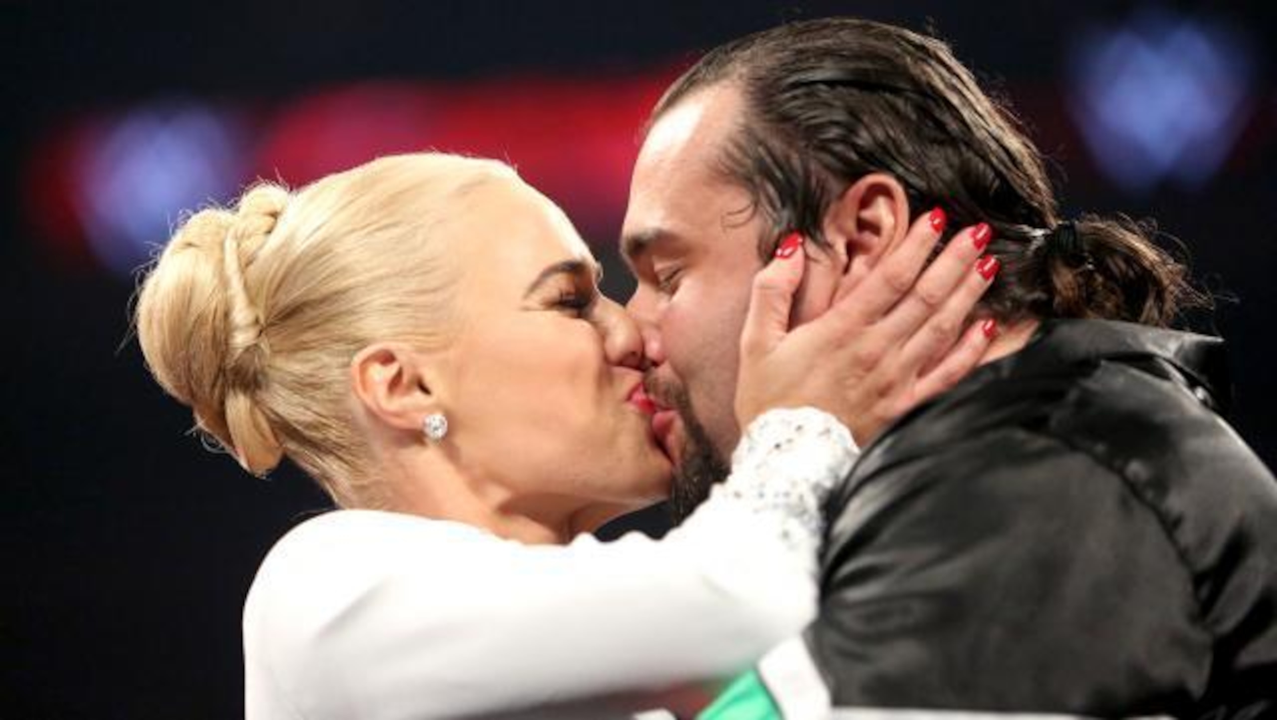 Lana and Rusev Celebrate Their Return to WWE