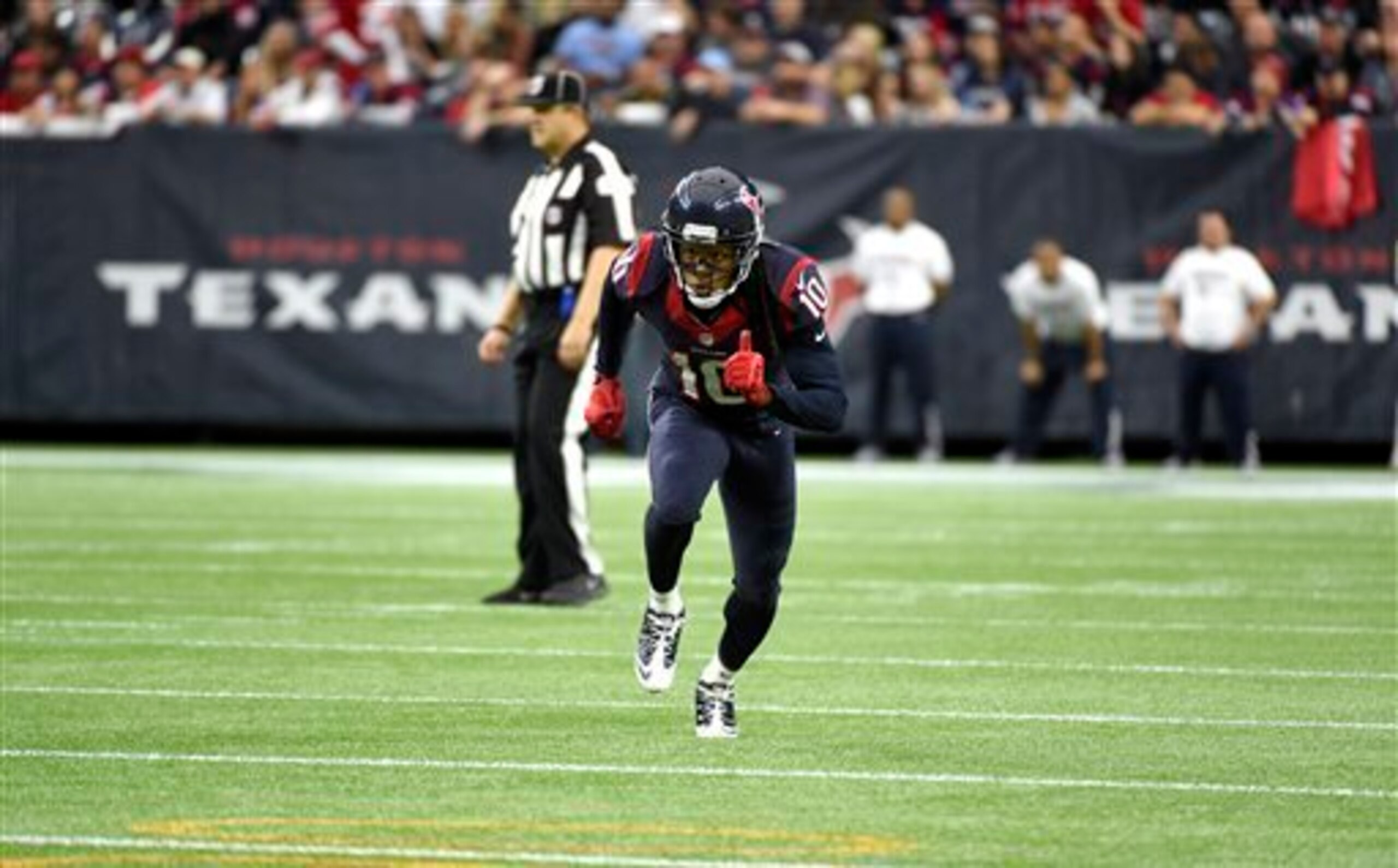 DeAndre Hopkins' dwindling stock won't stop falling this week.