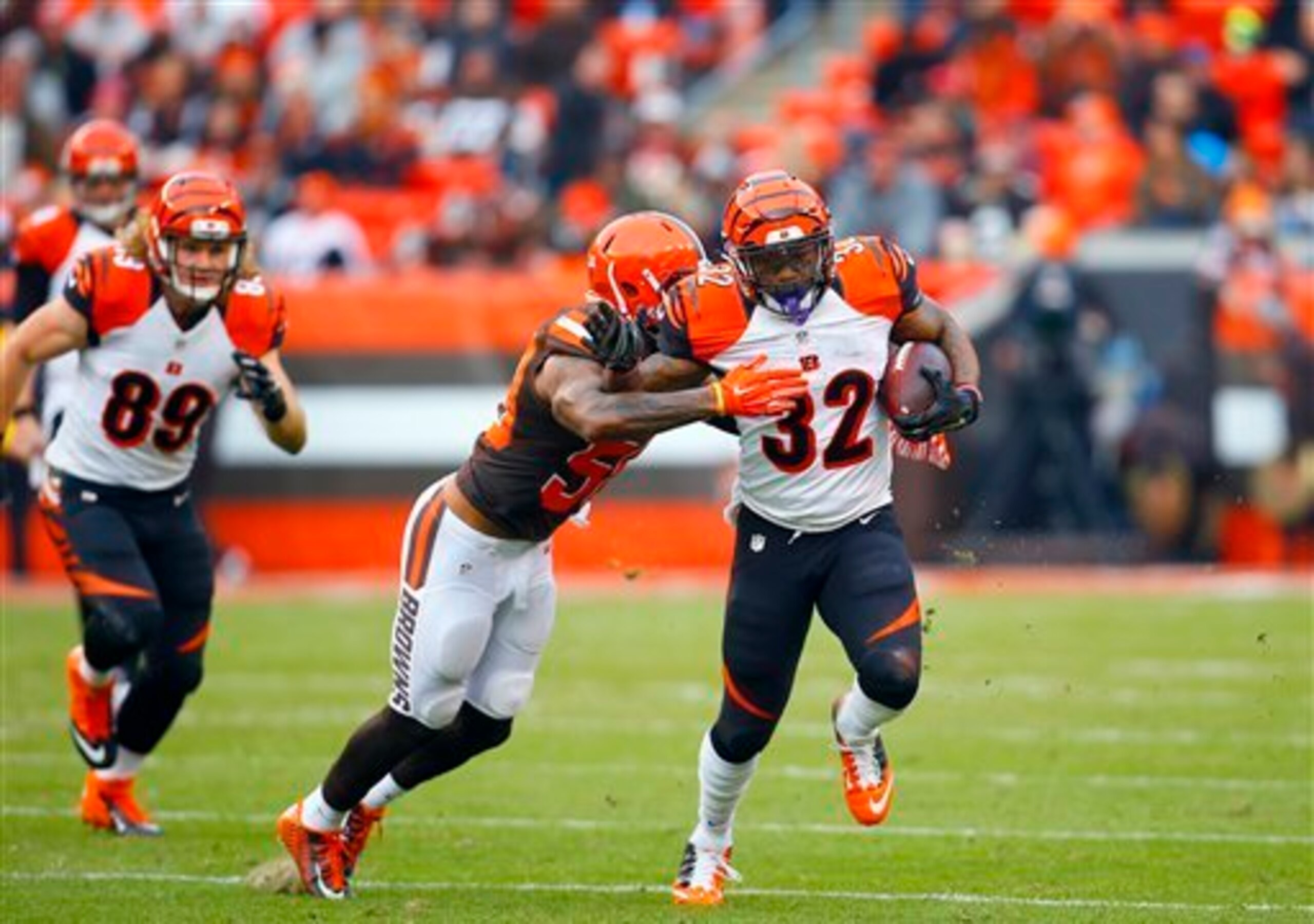Jeremy Hill needs to take control of the offense. Jeremy Hill needs to take control of the offense.