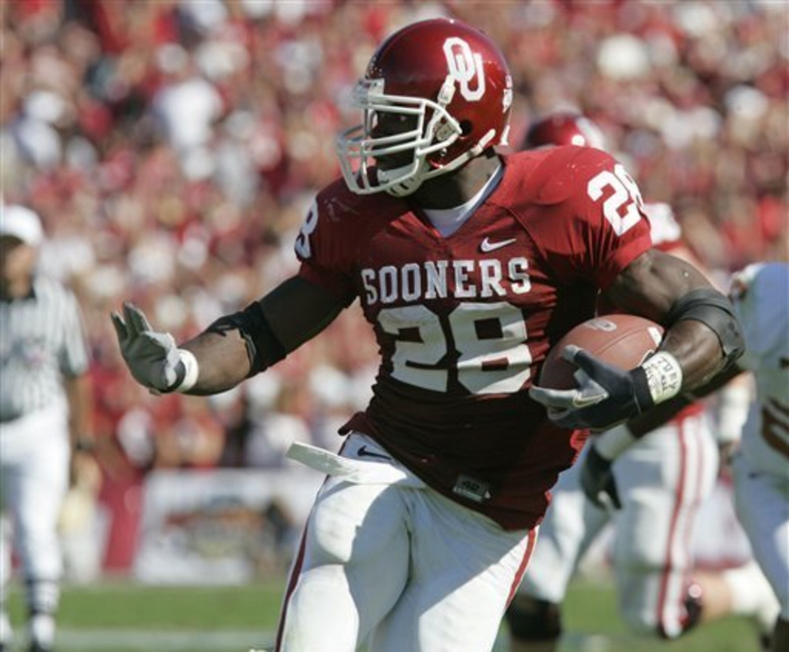 Former Oklahoma RB Adrian Peterson
