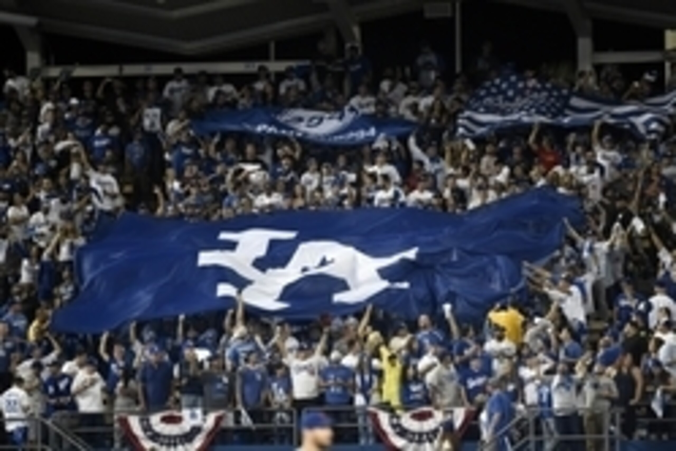 The Los Angeles Dodgers are one of a few MLB teams that can still enter the 2016 season on the heels of productive offseasons.