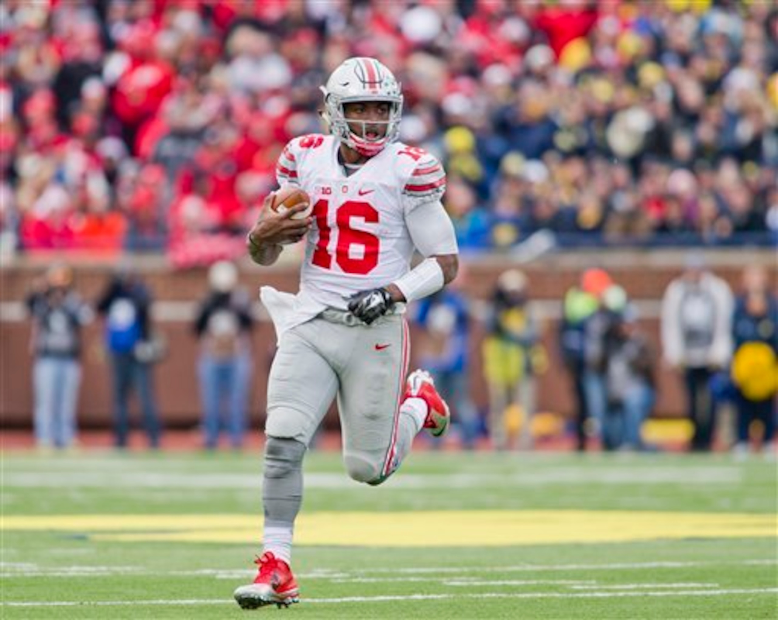 J.T. Barrett appears to be Ohio State's top quarterback.