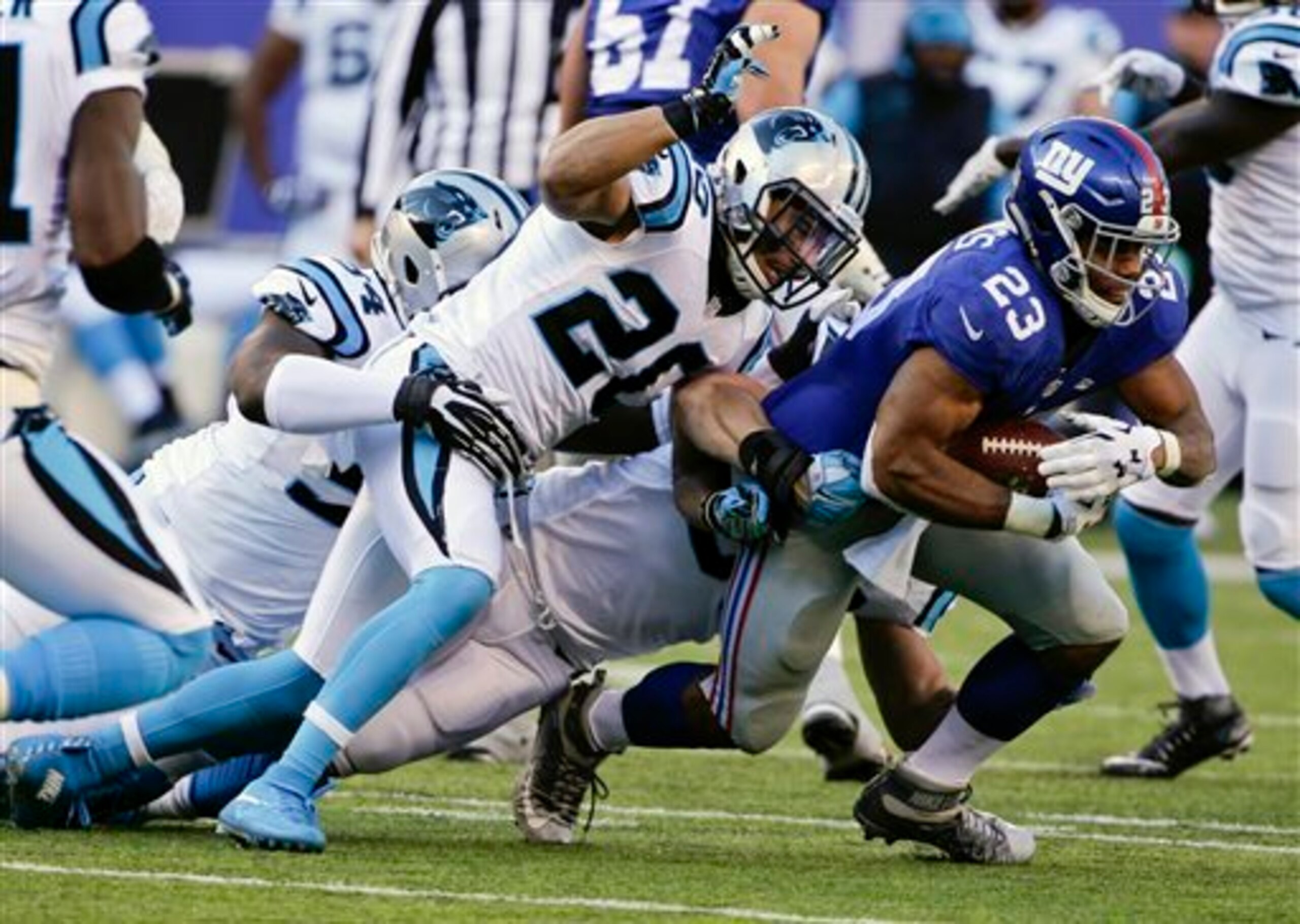 Rashad Jennings' fumble was just one of several Giants miscues.