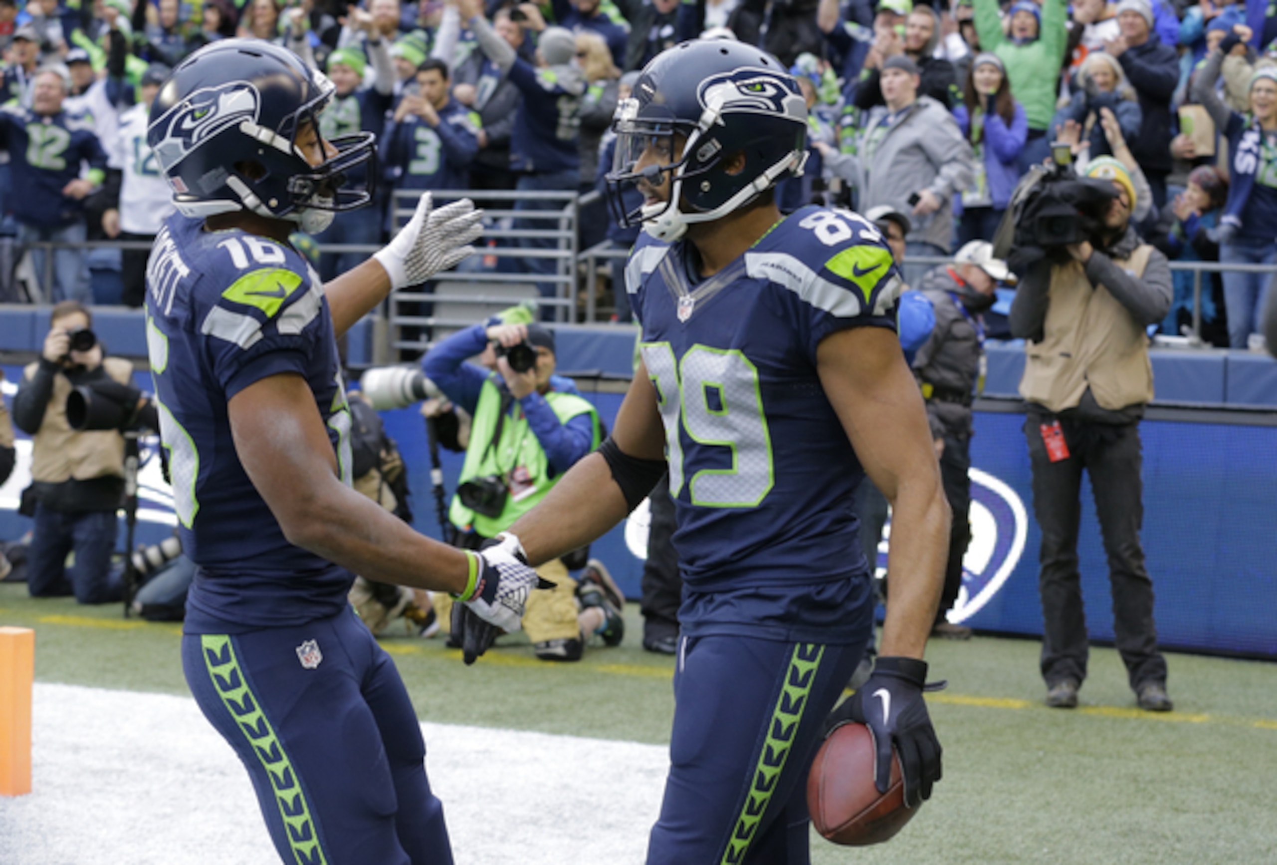 Tyler Lockett (left) and Doug Baldwin