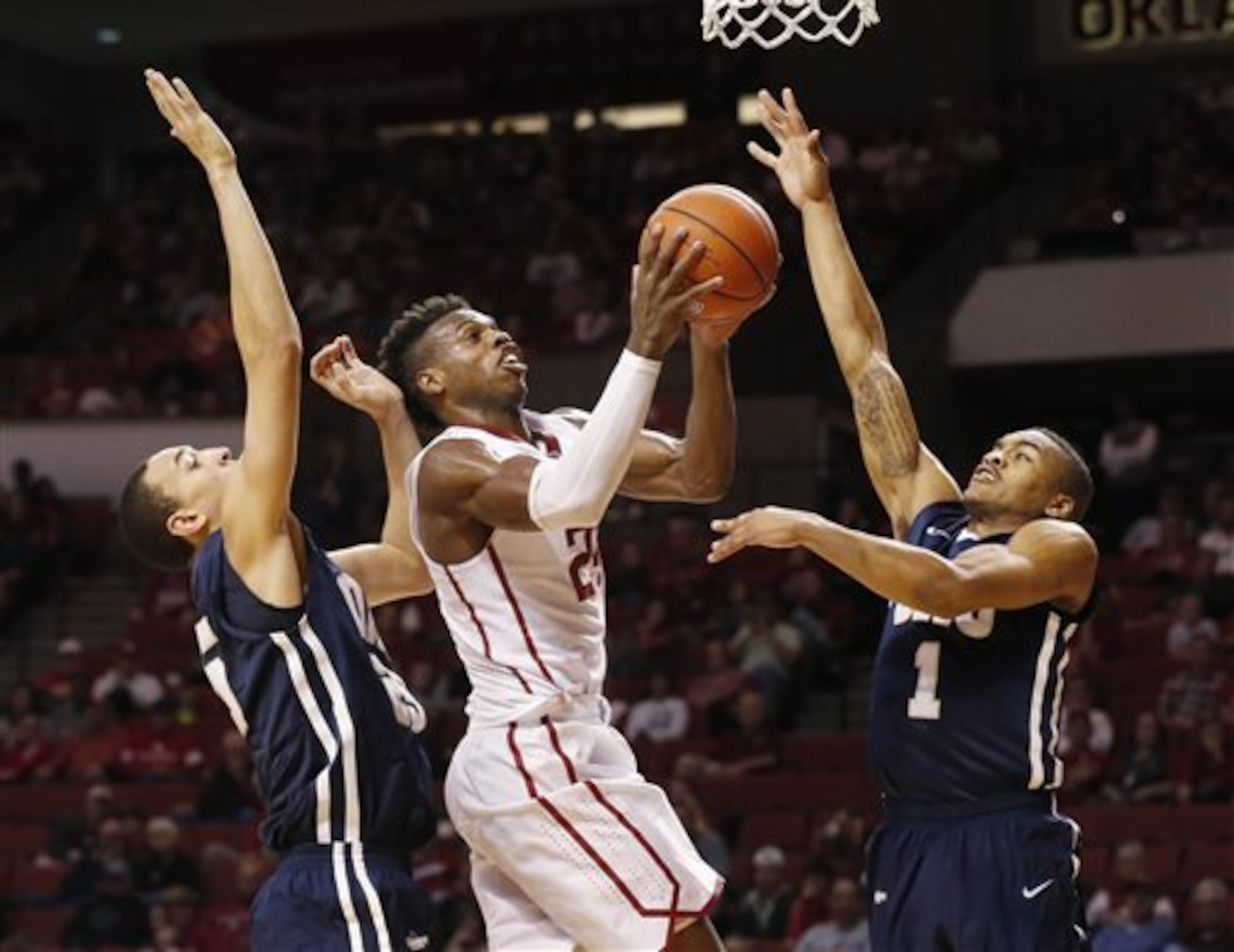 Buddy Hield (center)