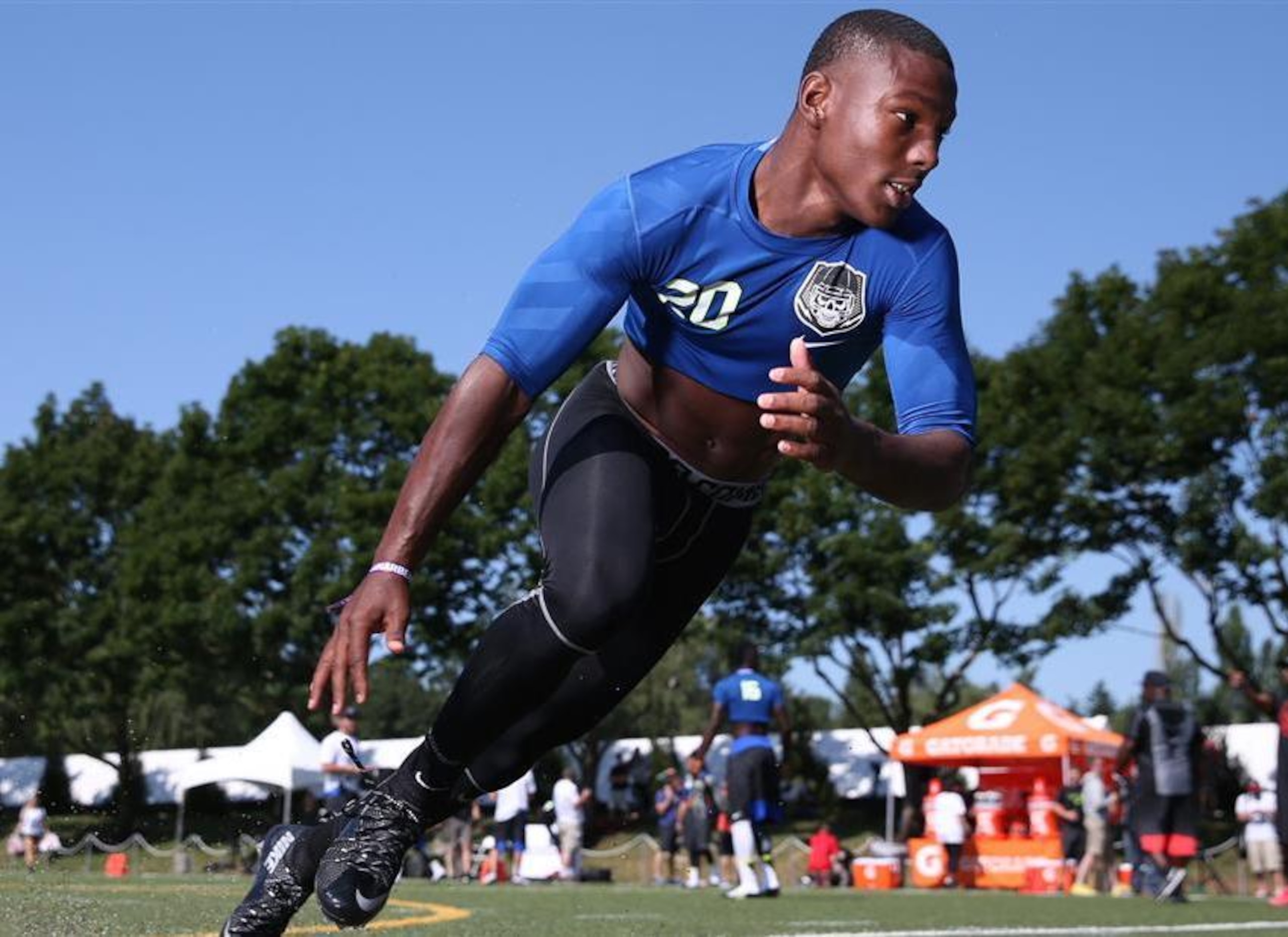 WR/DB Mecole Hardman